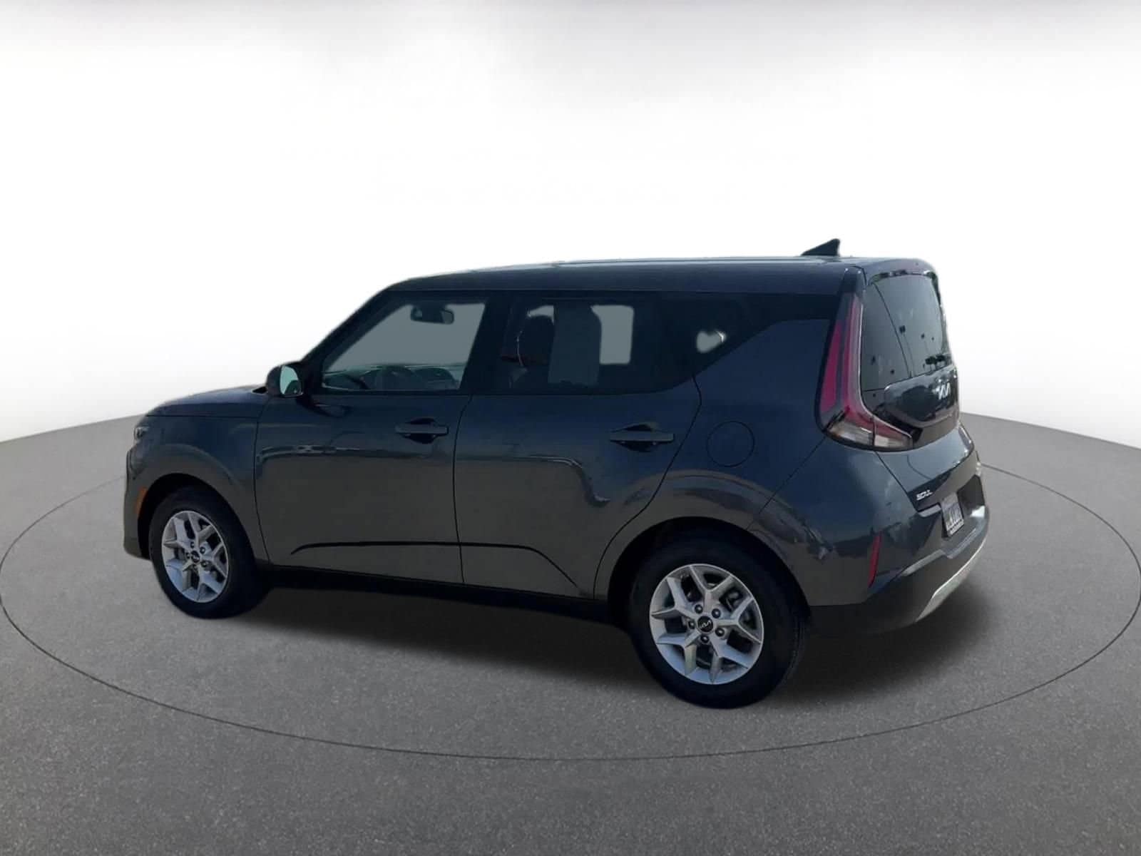 2024 Kia Soul LX 10