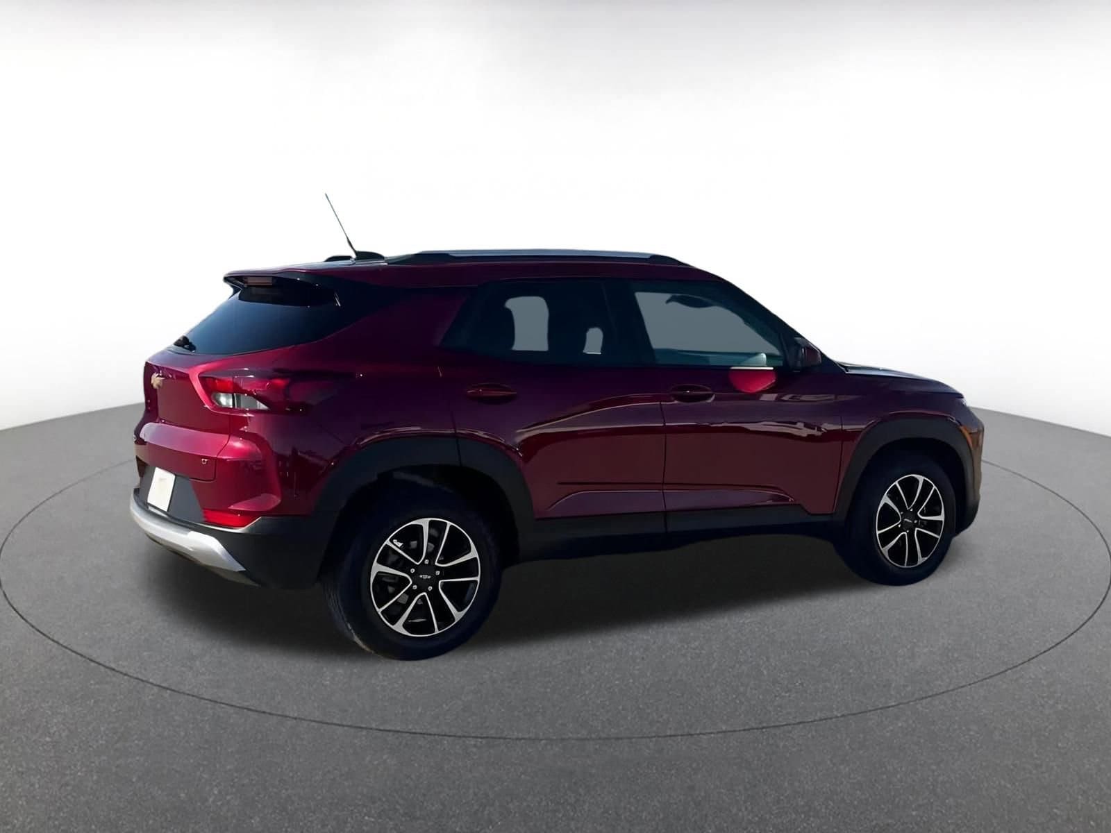 Thumbnail: 2025 Chevrolet TrailBlazer - 15