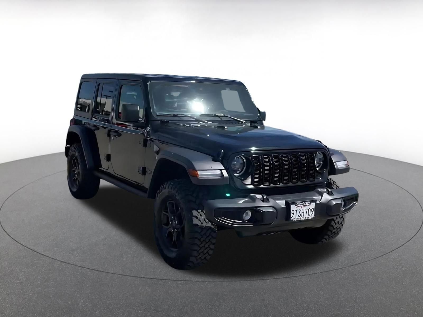 Thumbnail: 2025 Jeep Wrangler - 3