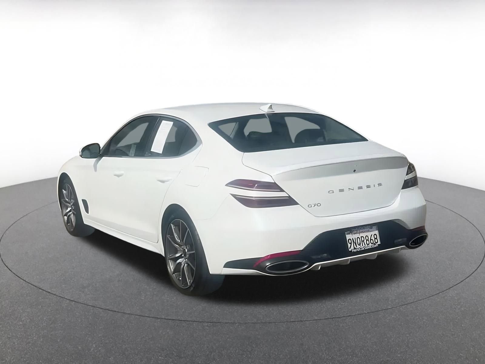 Thumbnail: 2025 Genesis G70 - 12