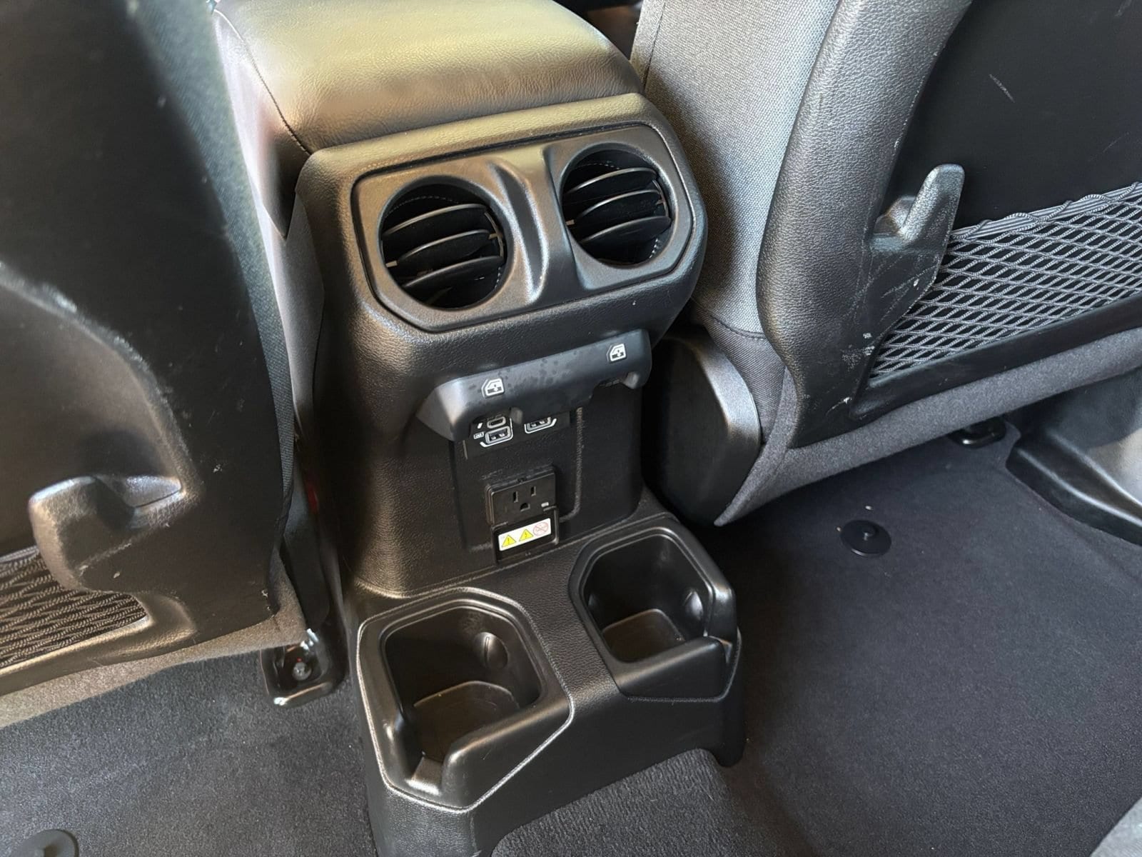 Thumbnail: 2025 Jeep Wrangler - 22