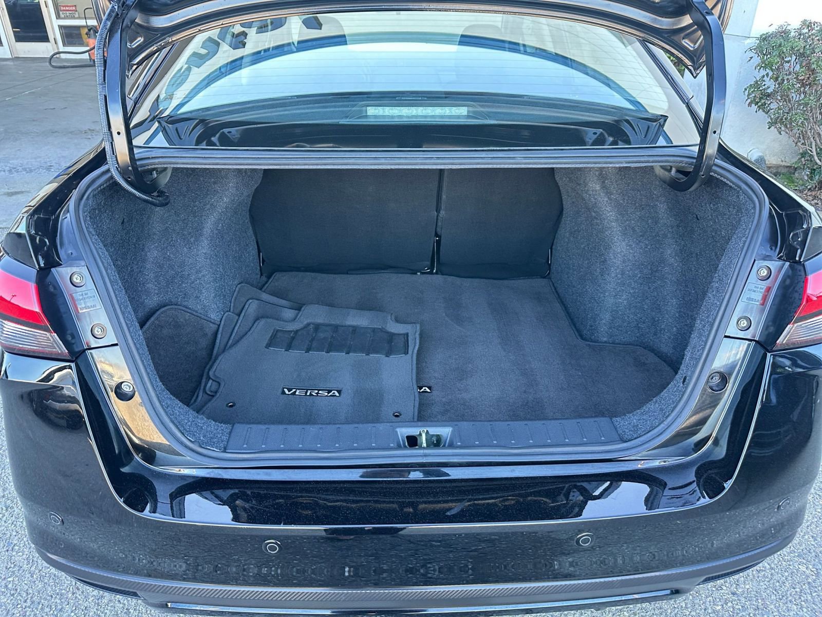 Thumbnail: 2025 Nissan Versa - 31