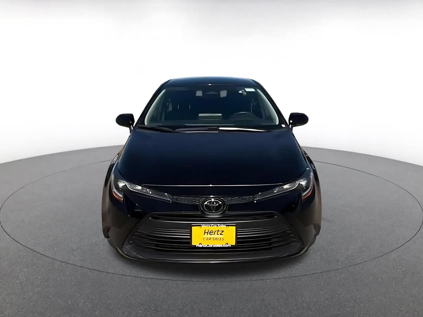 Thumbnail: 2025 Toyota Corolla - 4