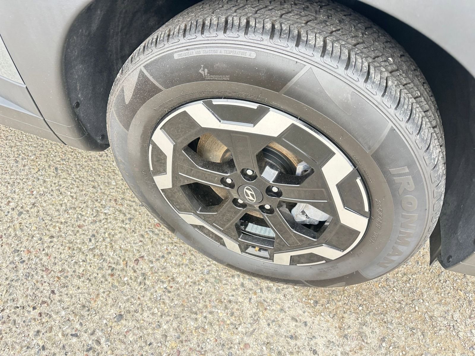 Thumbnail: 2025 Hyundai Santa Fe - 32