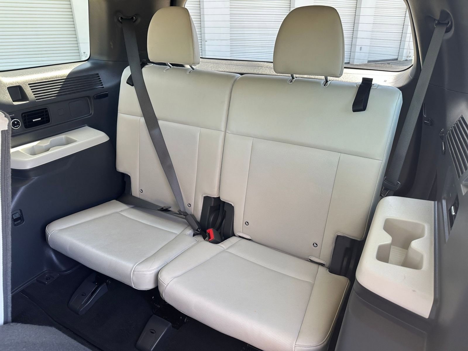 Thumbnail: 2025 Hyundai Santa Fe - 31