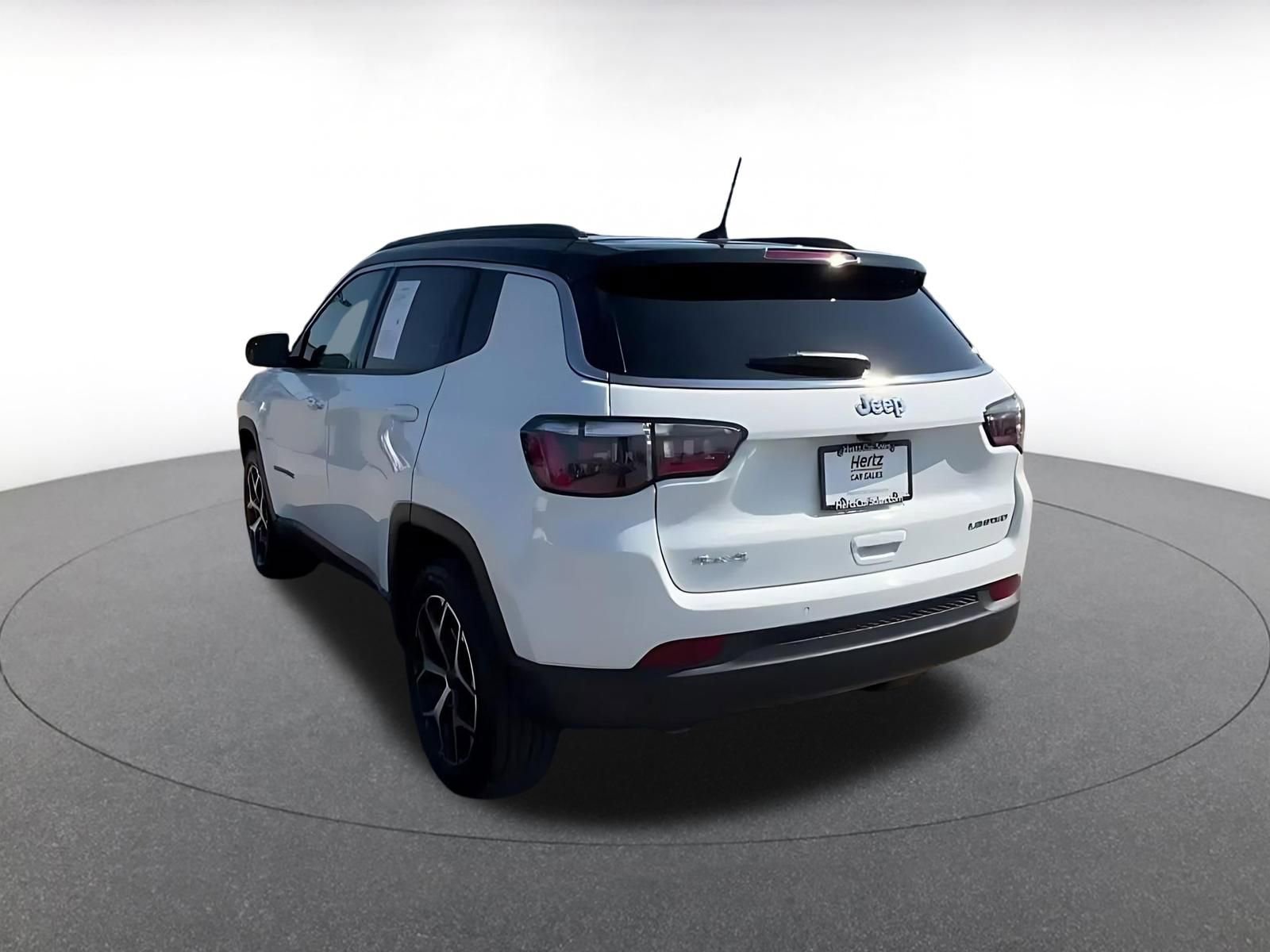 Thumbnail: 2025 Jeep Compass - 11