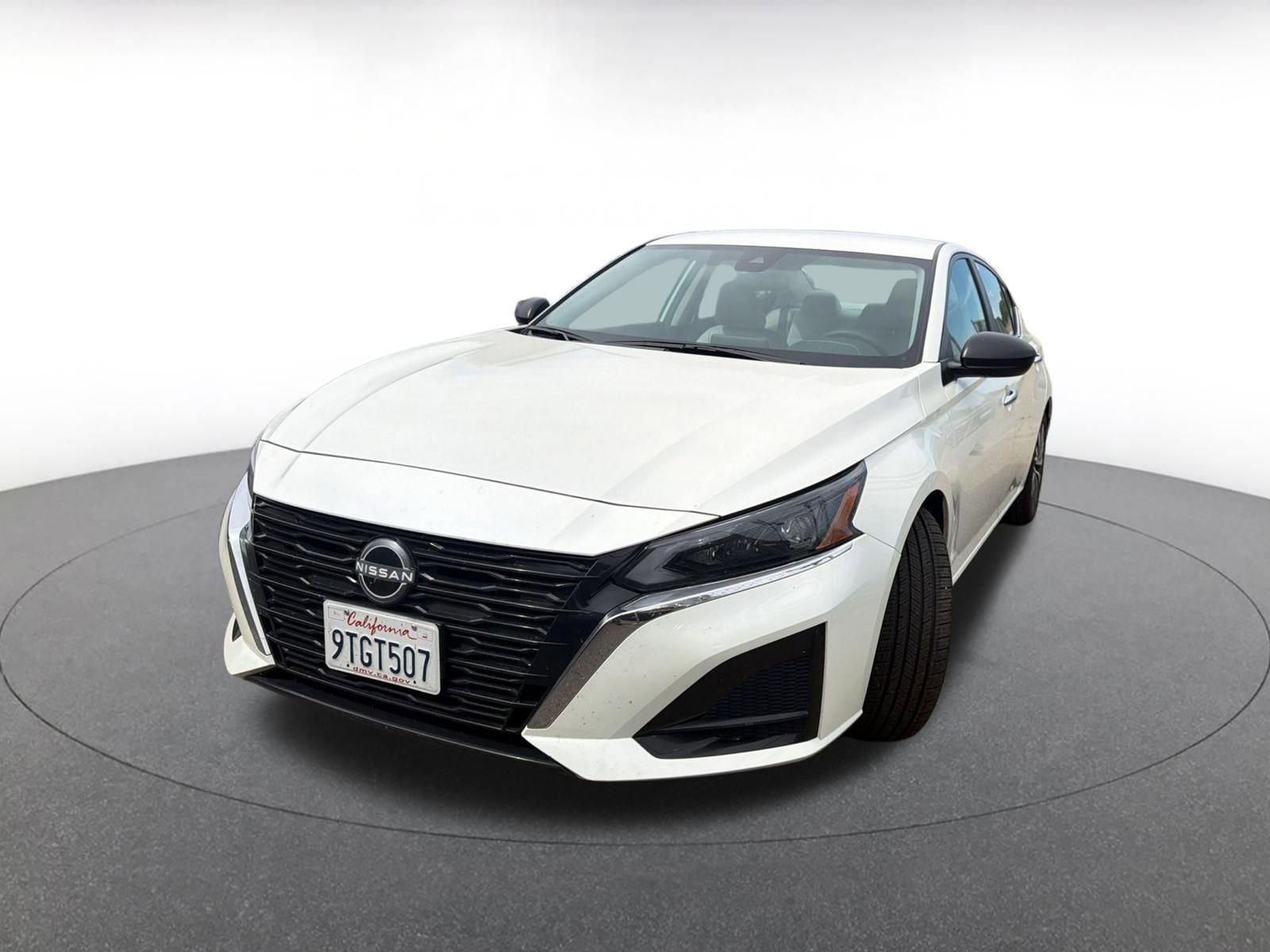 Thumbnail: 2025 Nissan Altima - 2