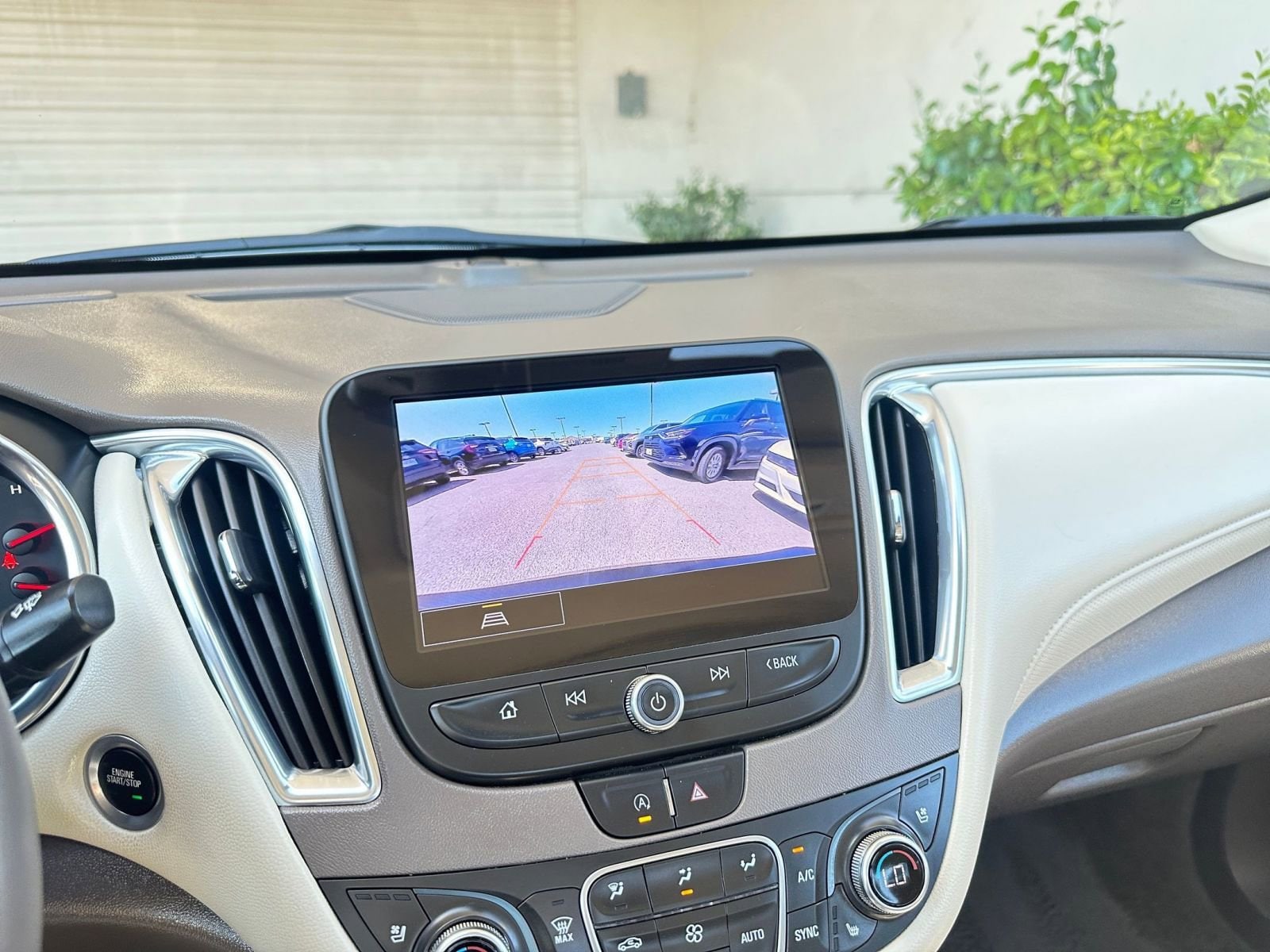 Thumbnail: 2024 Chevrolet Malibu - 17