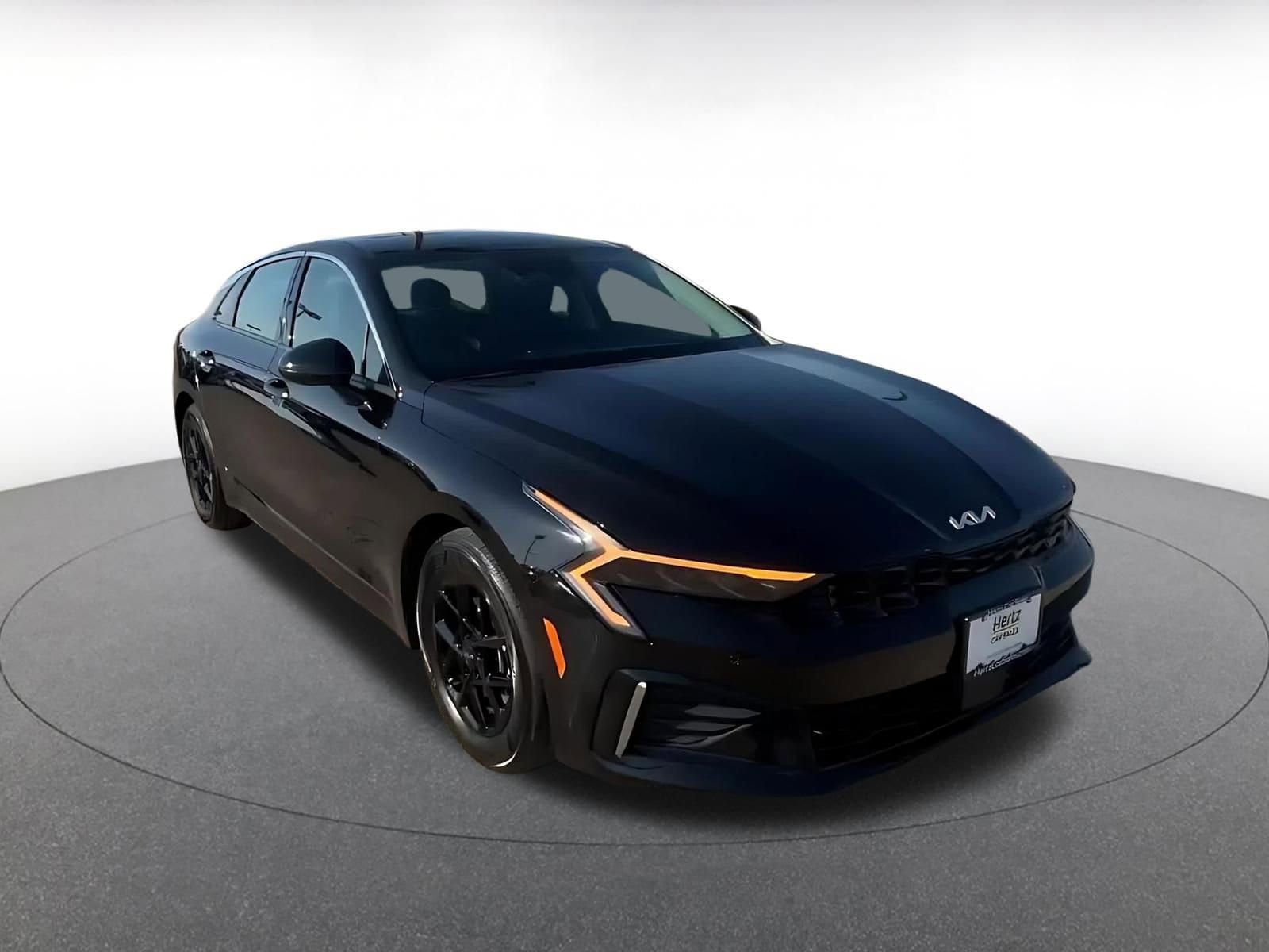 Thumbnail: 2025 Kia K5 - 3