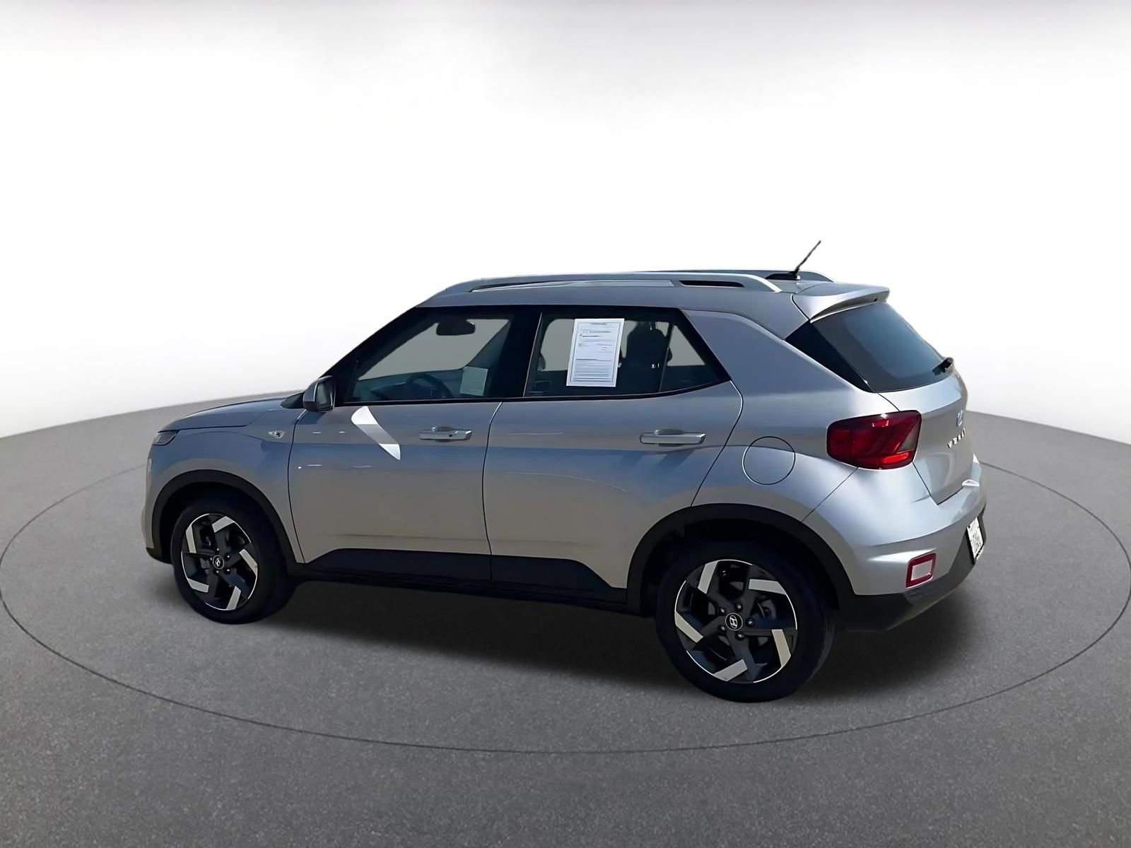 Thumbnail: 2025 Hyundai Venue - 10