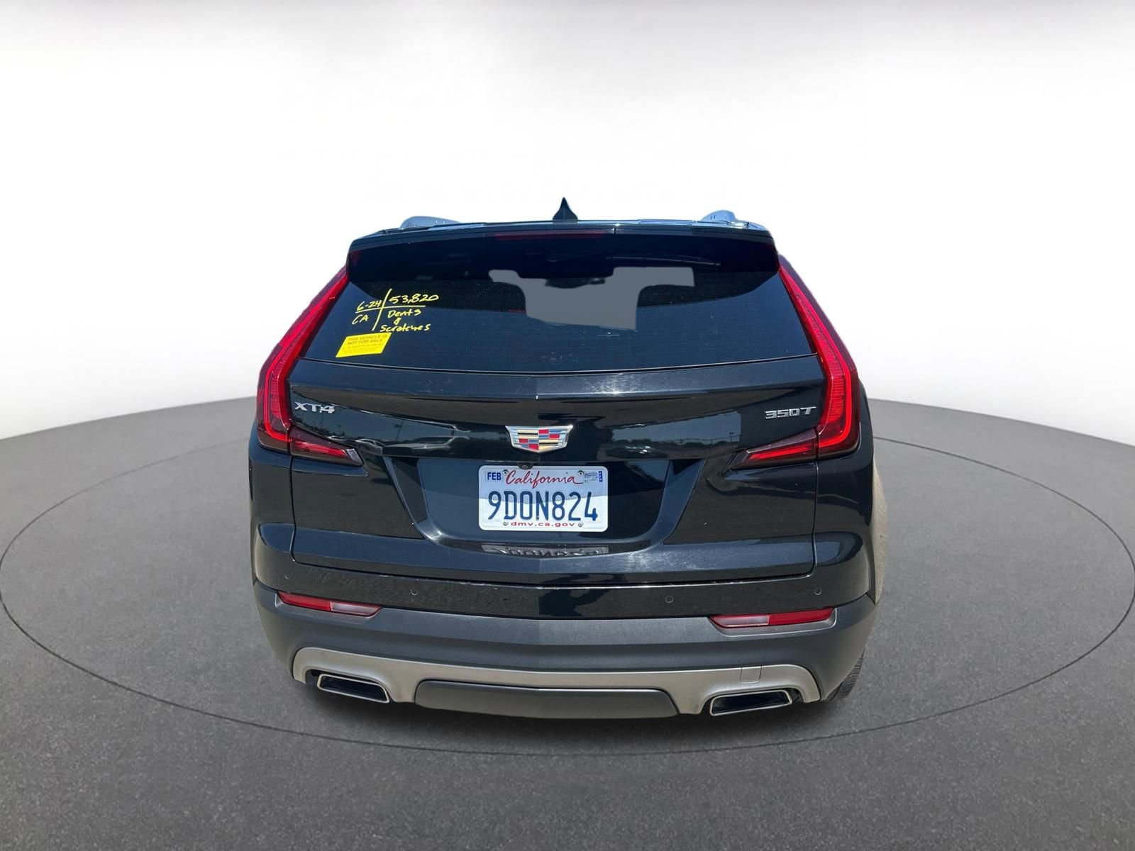 Thumbnail: 2023 Cadillac XT4 - 4