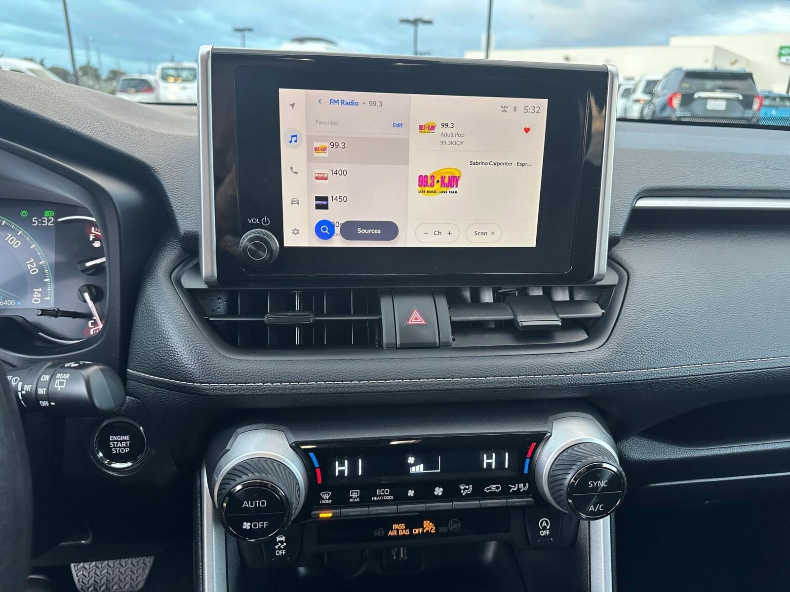 Thumbnail: 2025 Toyota RAV4 - 18