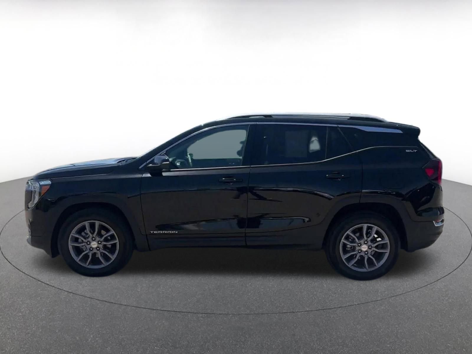 Thumbnail: 2024 GMC Terrain - 8