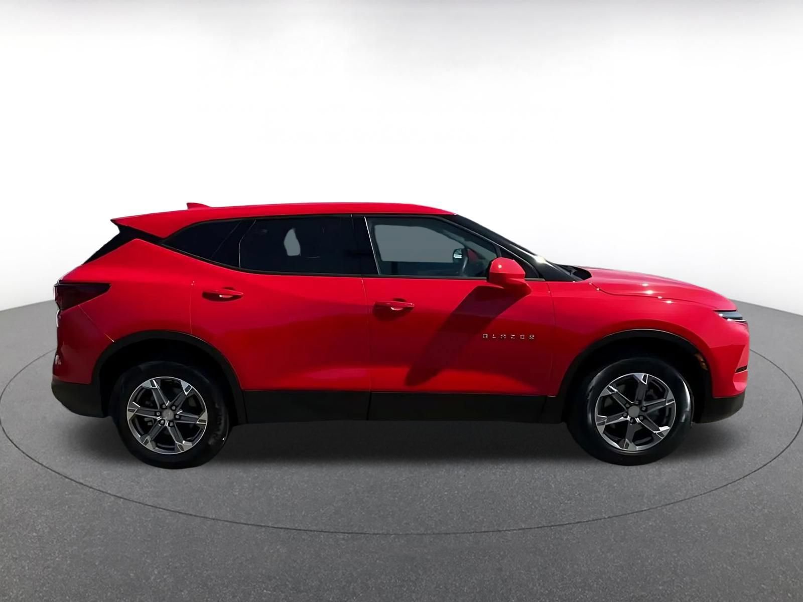 Thumbnail: 2026 Chevrolet Blazer - 15