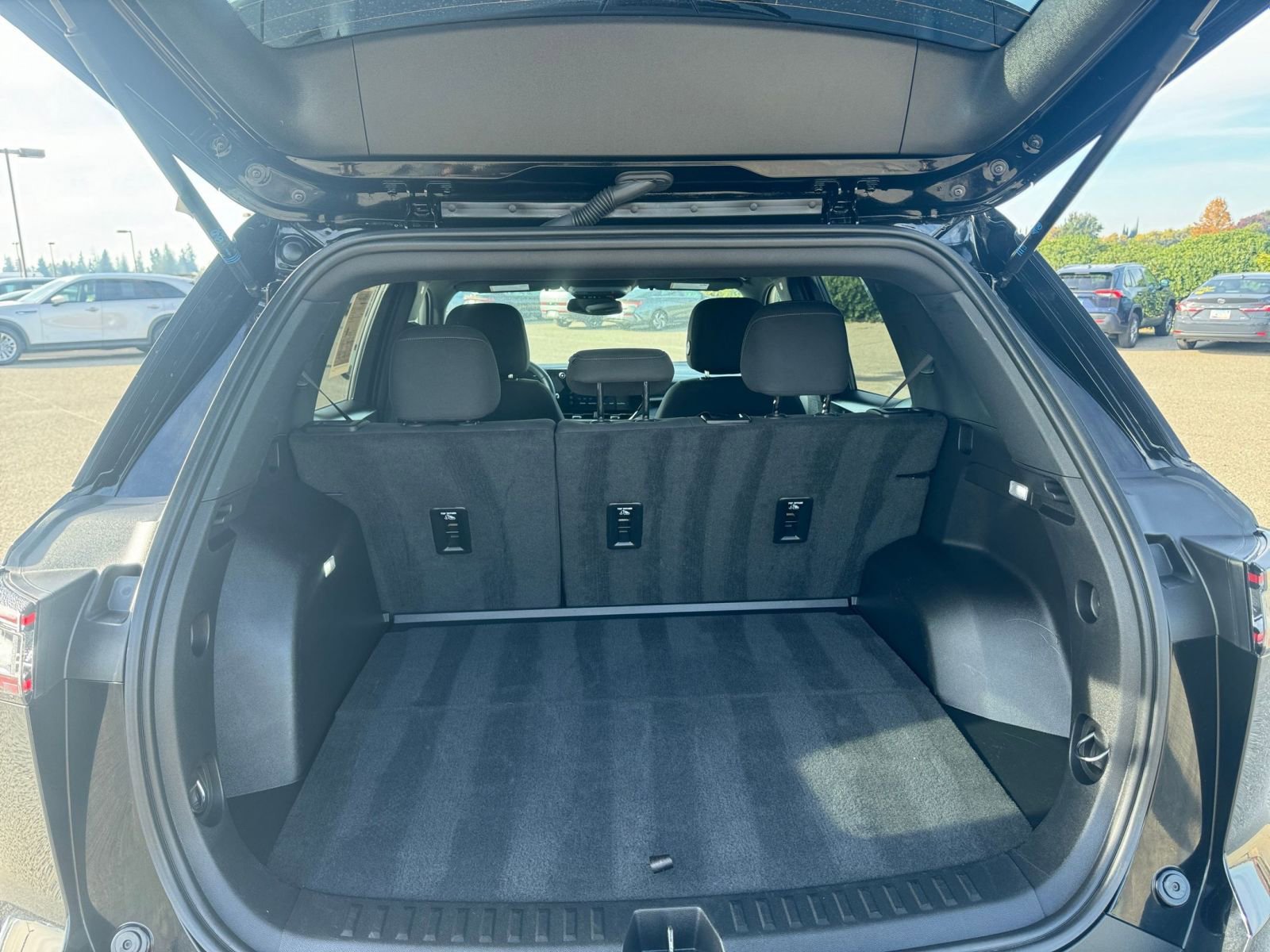 Thumbnail: 2025 Chevrolet Equinox - 31