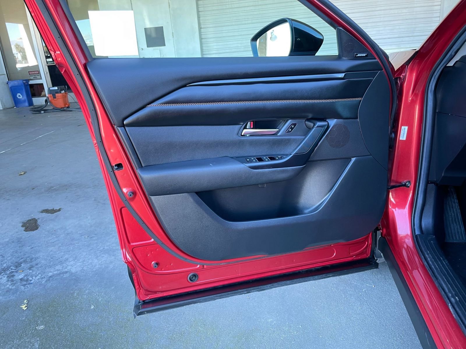 Thumbnail: 2025 Mazda CX-50 - 18