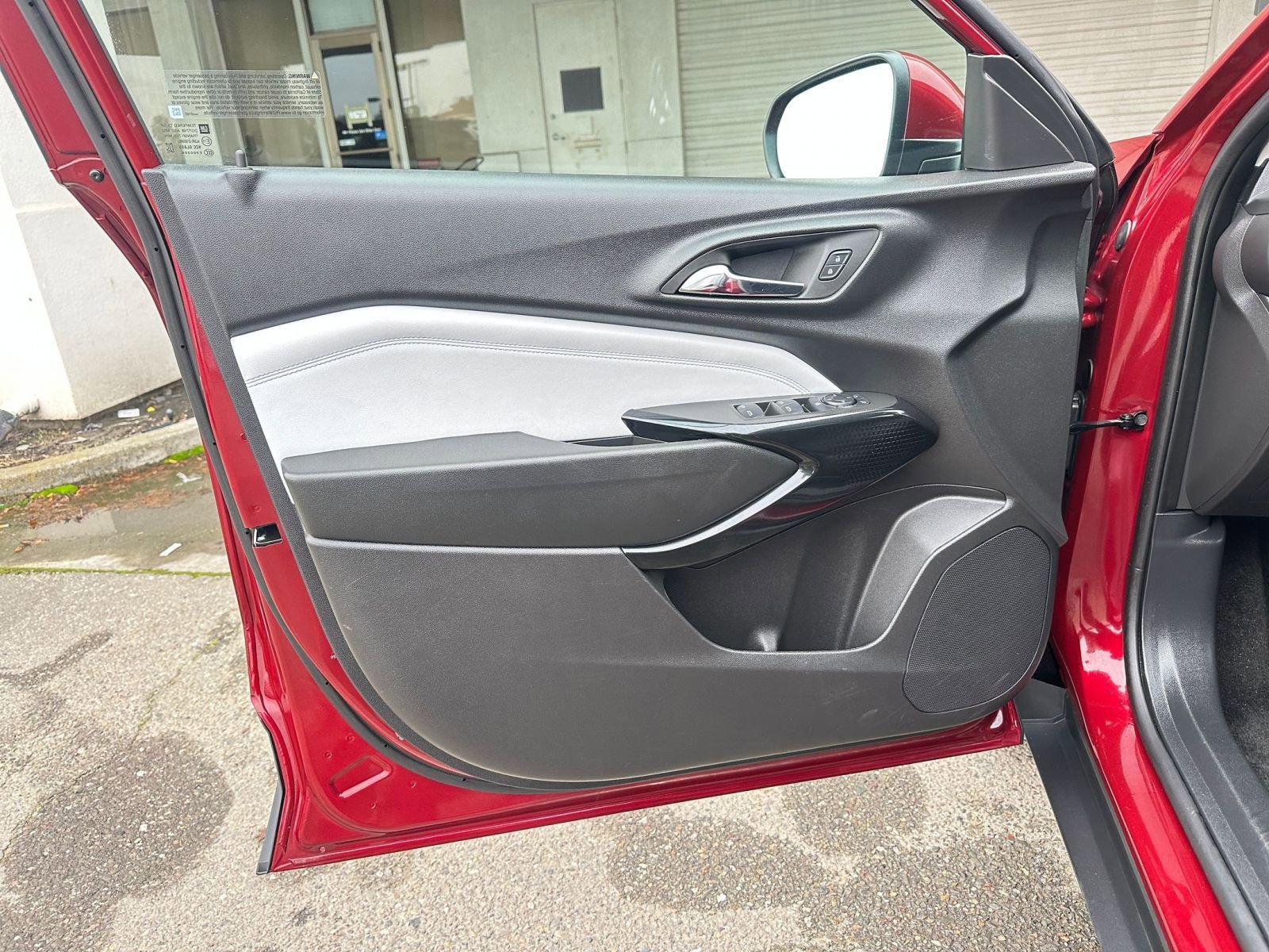 Thumbnail: 2025 Chevrolet Trax - 20