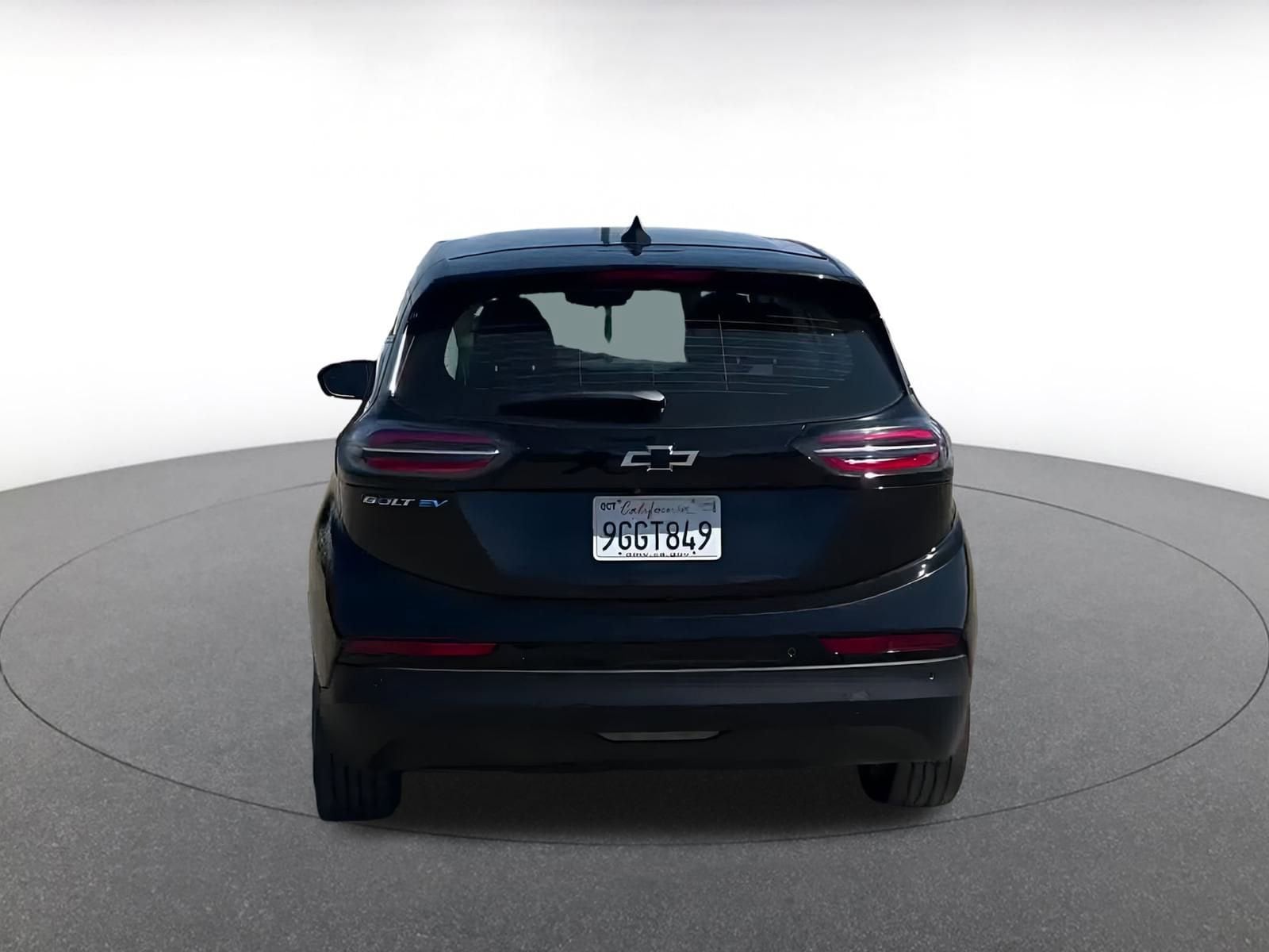 Thumbnail: 2023 Chevrolet Bolt EV - 12