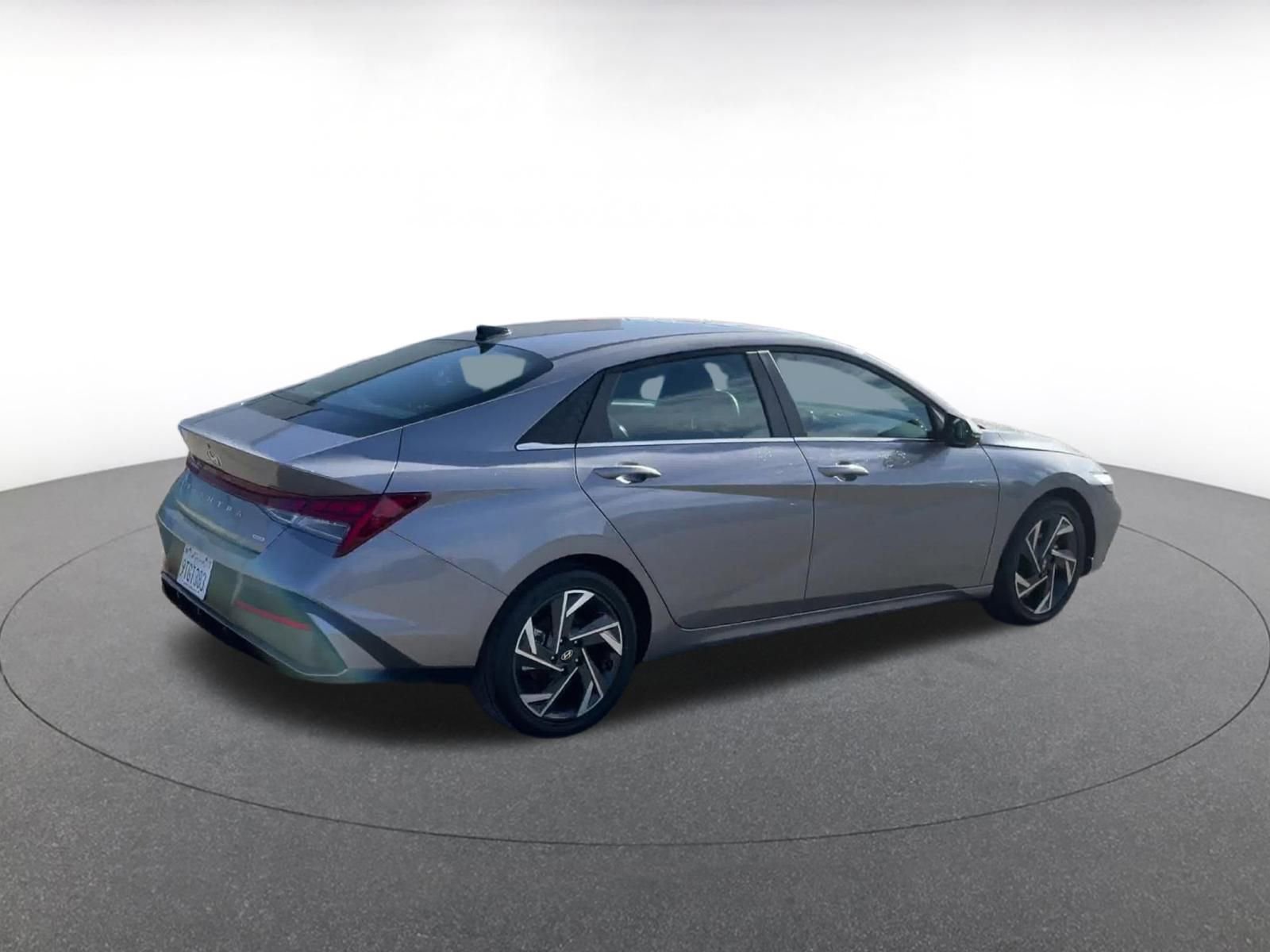 Thumbnail: 2025 Hyundai Elantra - 15
