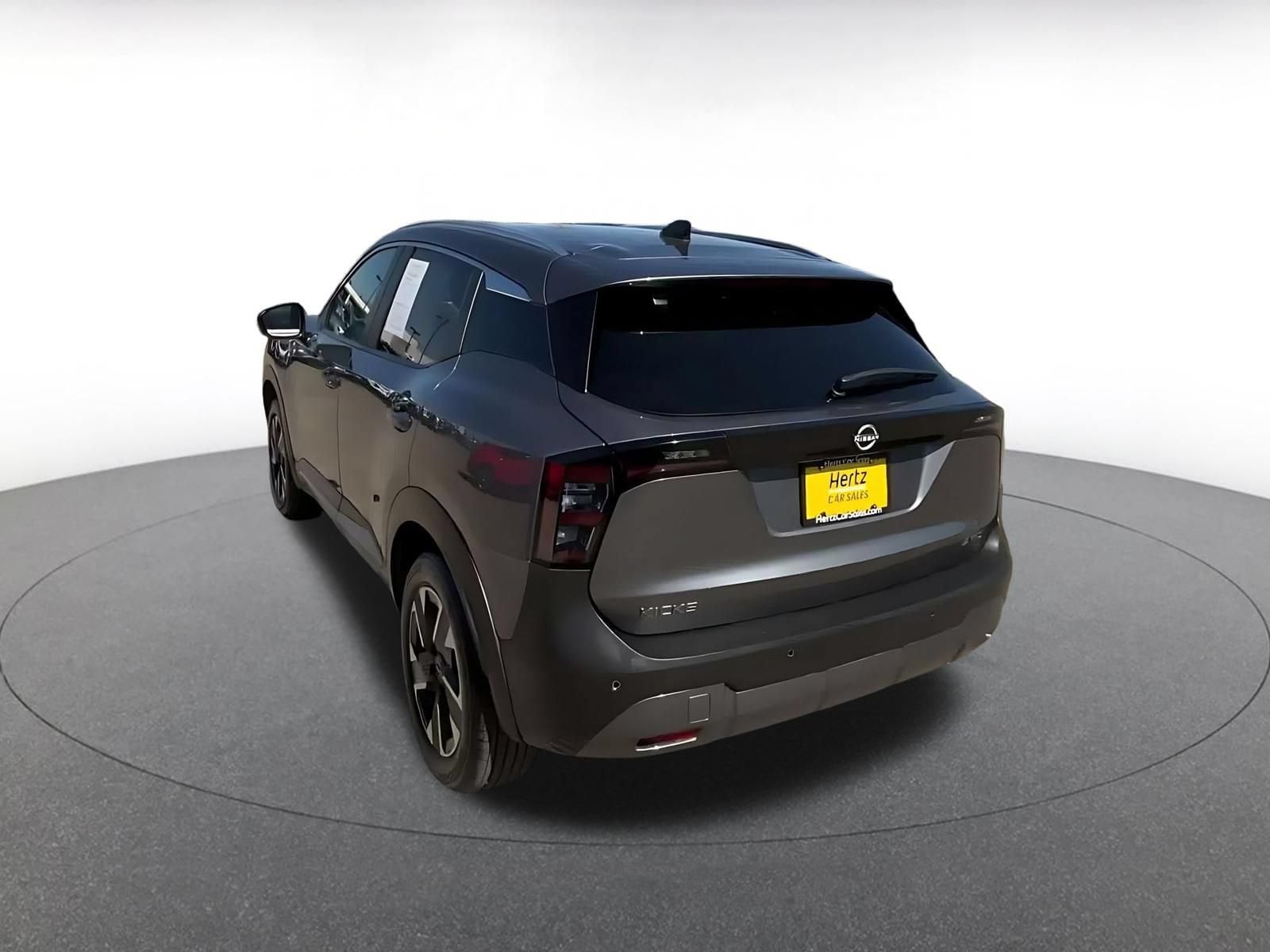 Thumbnail: 2026 Nissan Kicks - 12