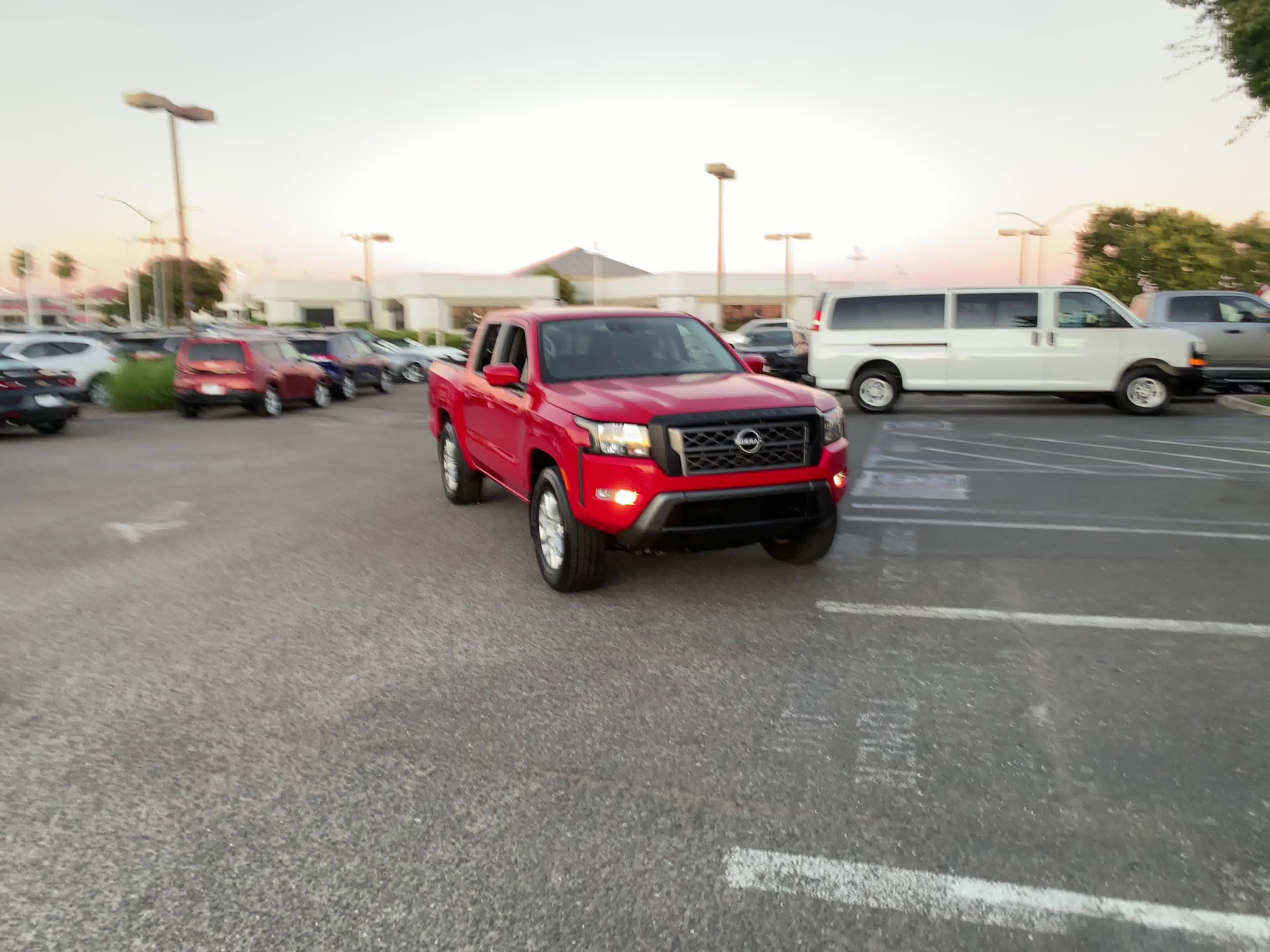 2022 Nissan Frontier SV 7