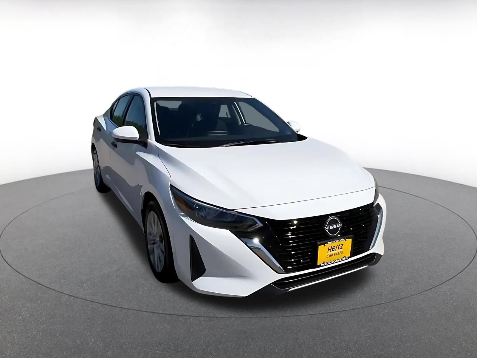 Thumbnail: 2025 Nissan Sentra - 3