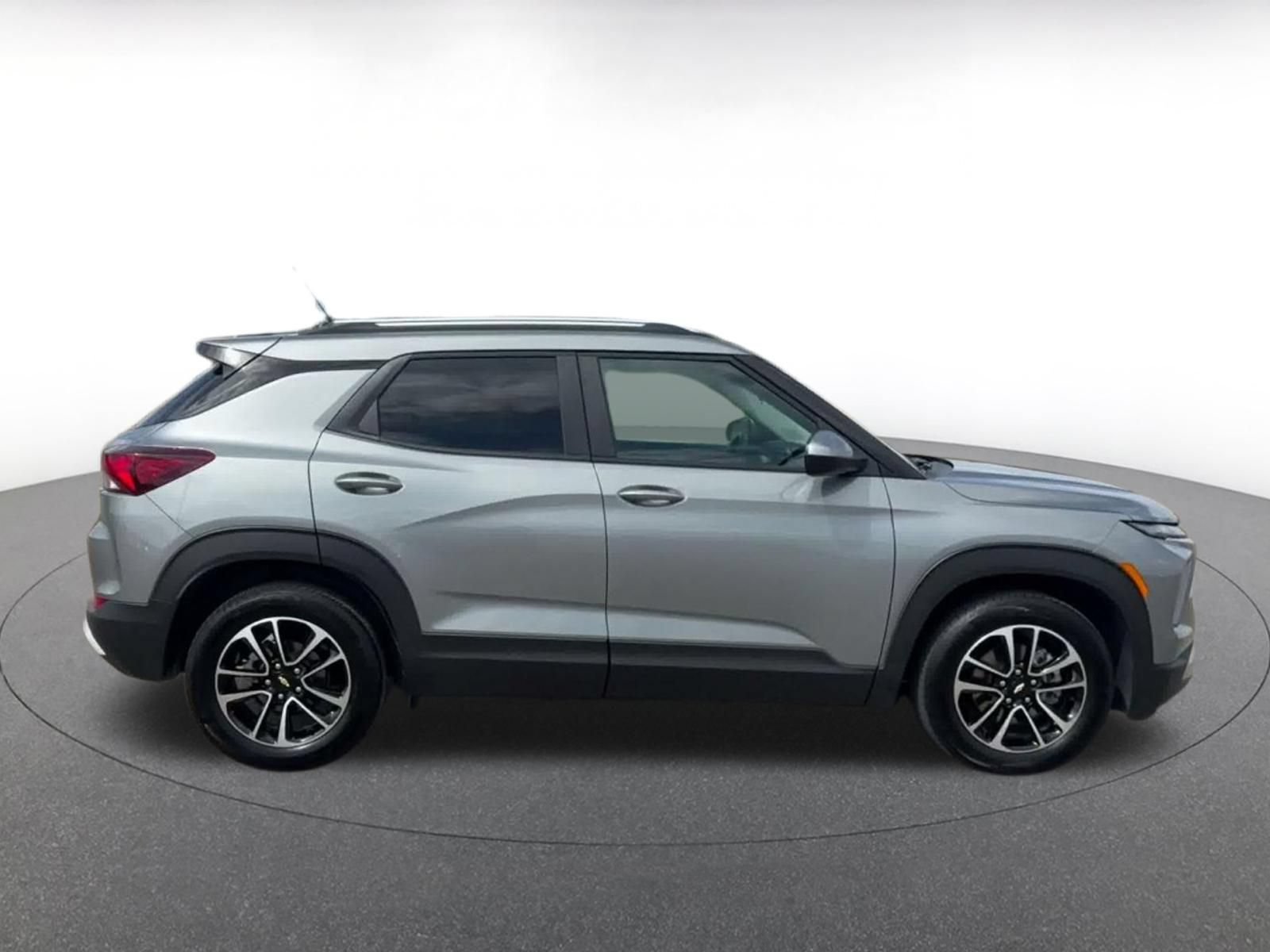 Thumbnail: 2025 Chevrolet TrailBlazer - 13