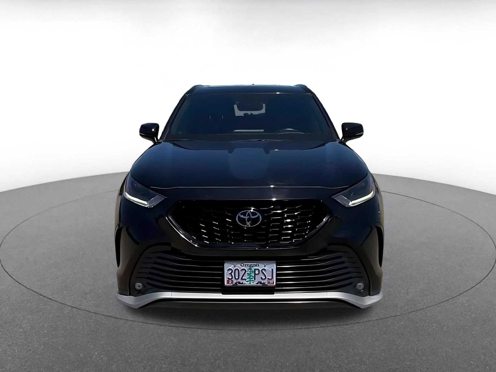 Thumbnail: 2024 Toyota Highlander - 4