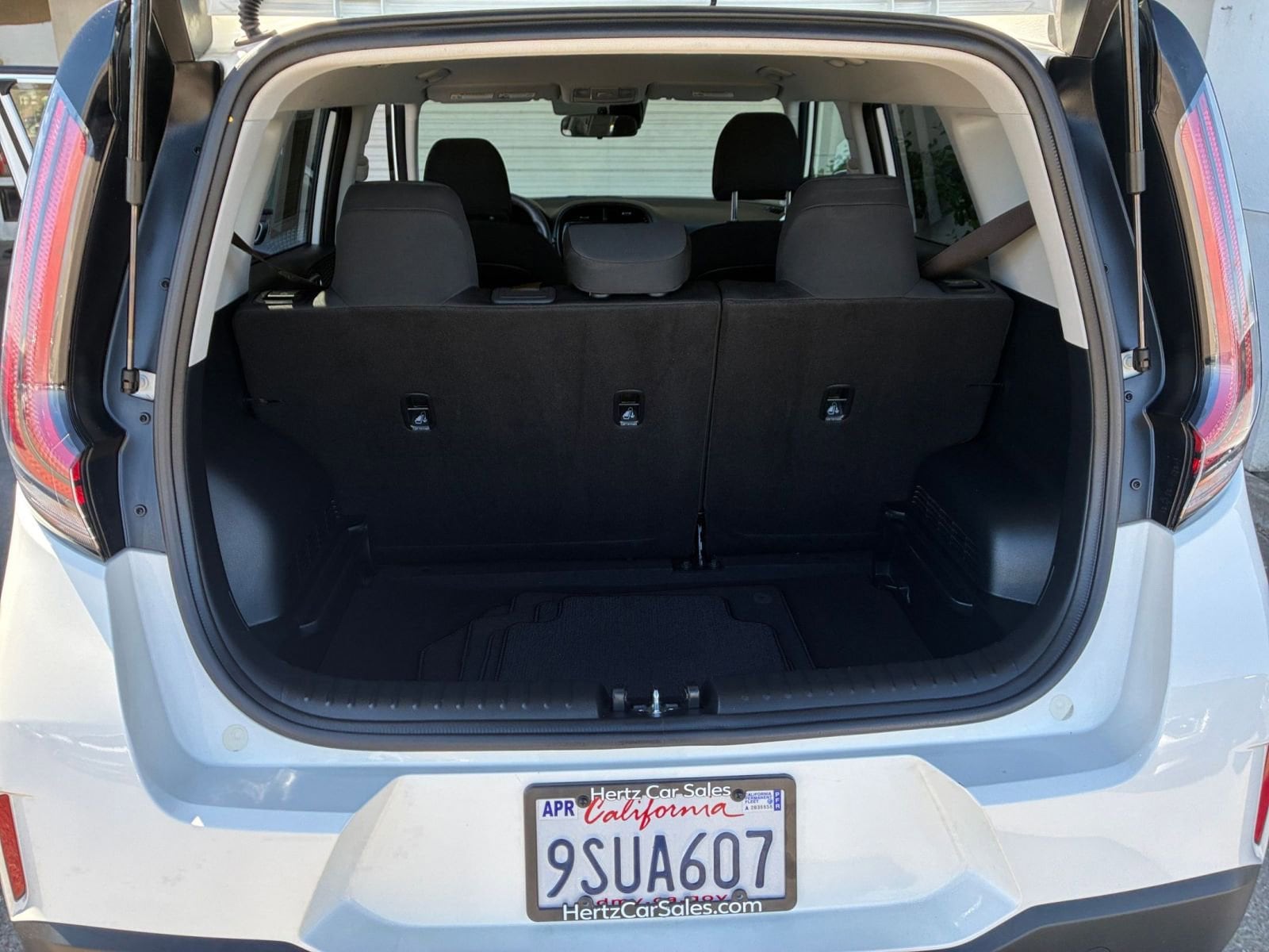 Thumbnail: 2025 Kia Soul - 31