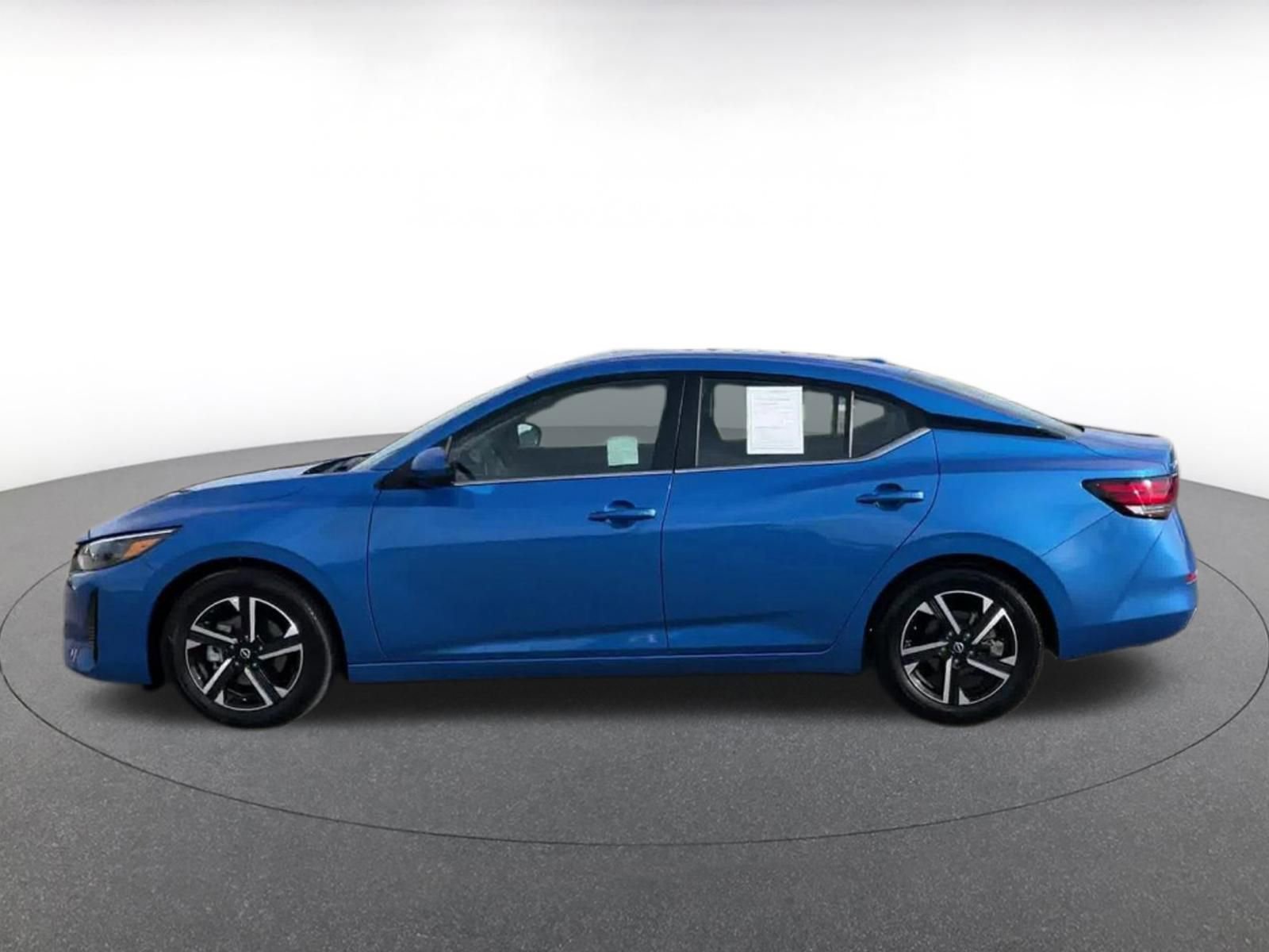 Thumbnail: 2025 Nissan Sentra - 9