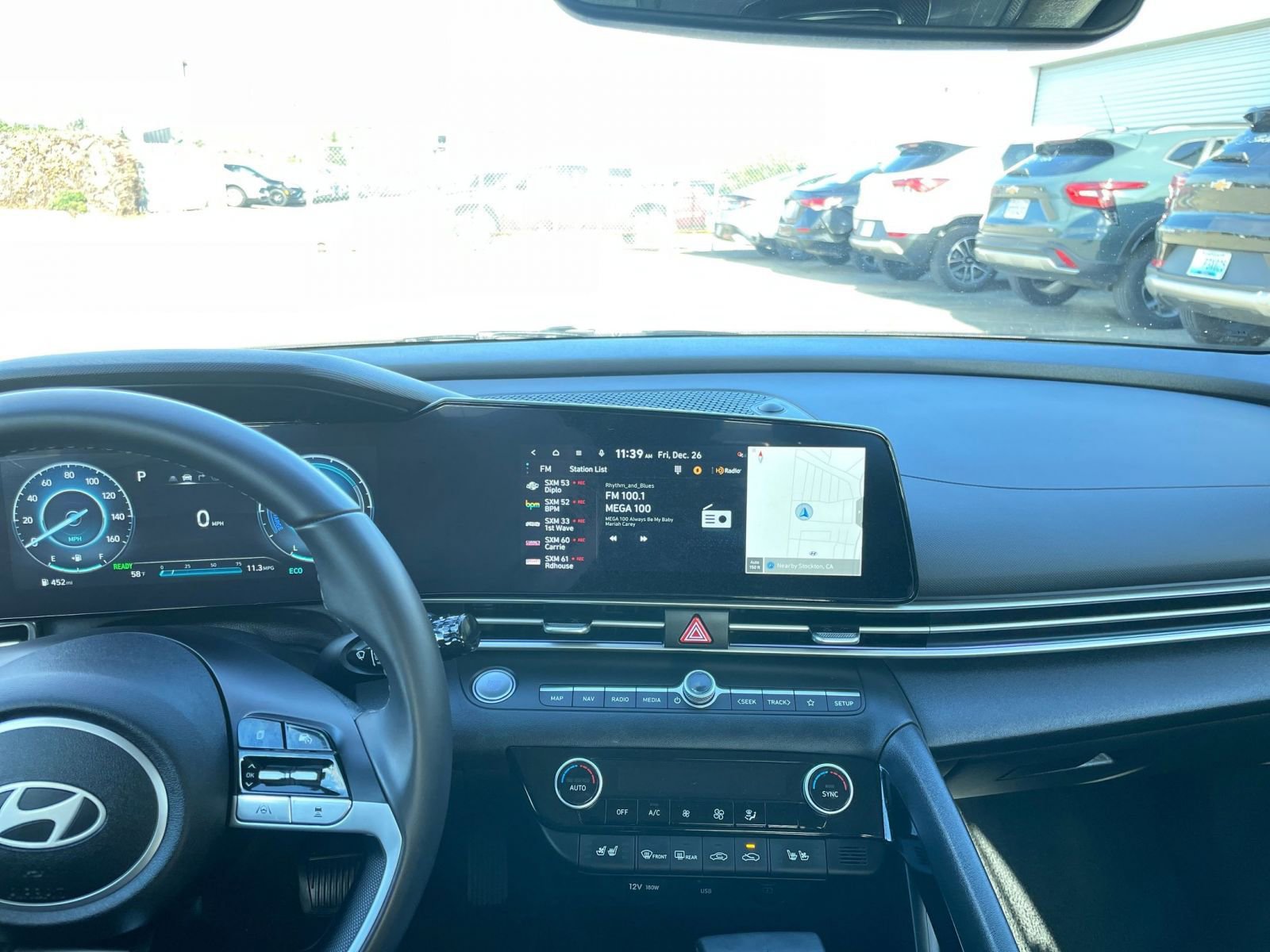 Thumbnail: 2025 Hyundai Elantra - 33