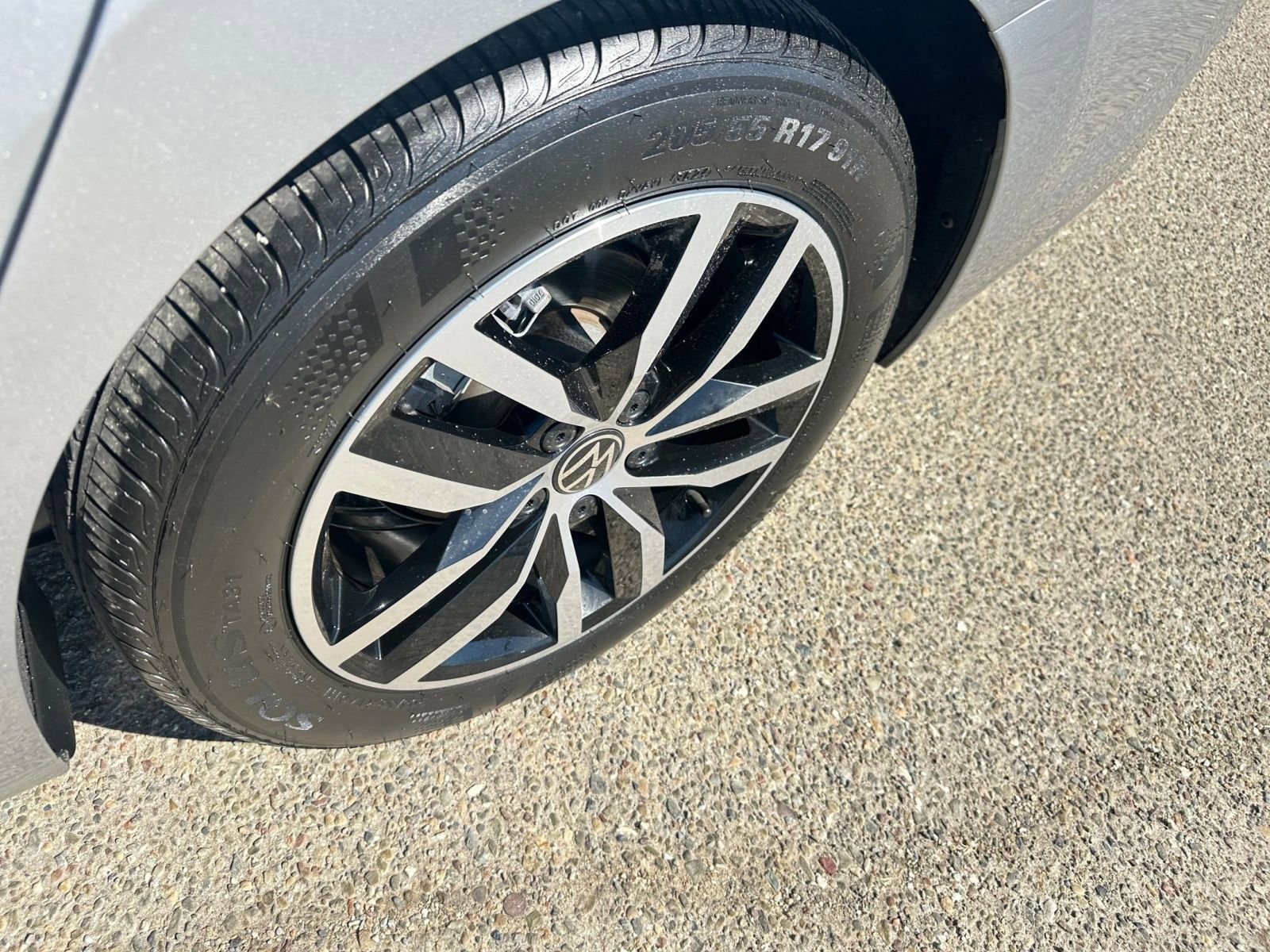 Thumbnail: 2025 Volkswagen Jetta - 30