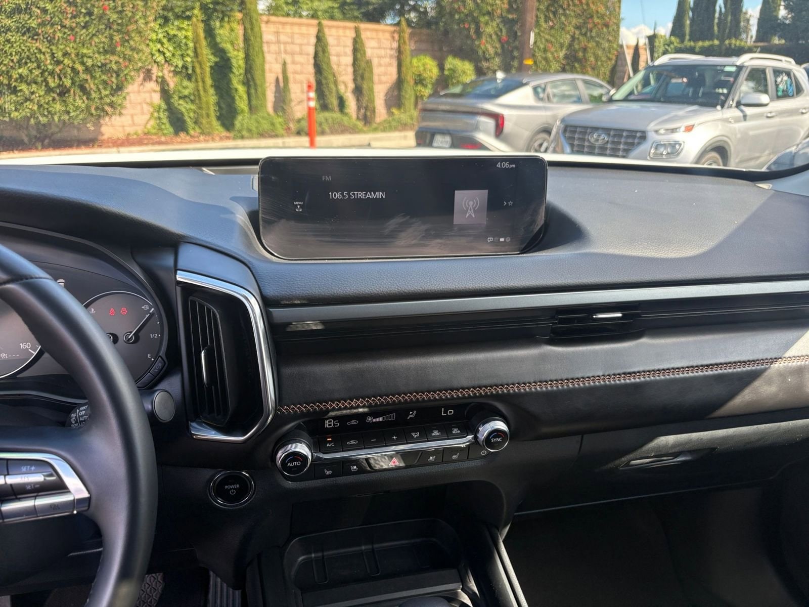Thumbnail: 2025 Mazda CX-50 - 17