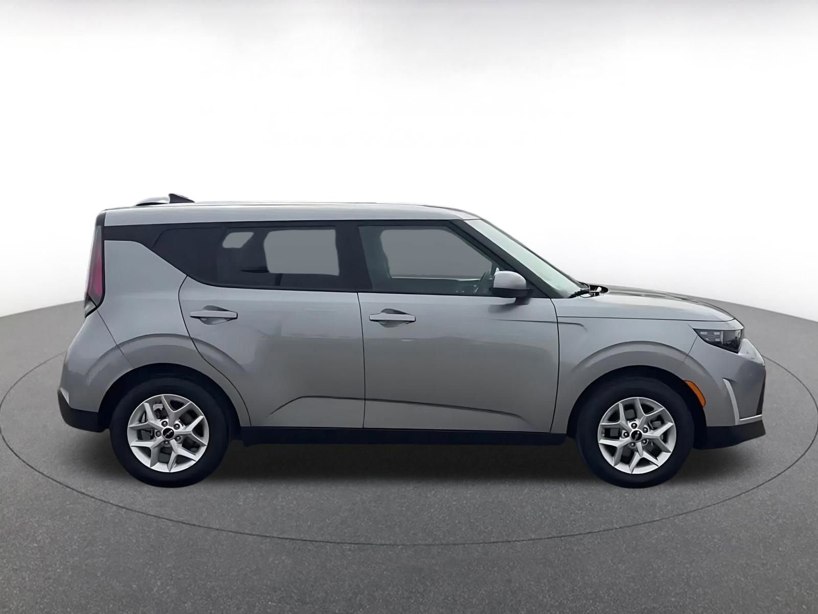Thumbnail: 2025 Kia Soul - 16