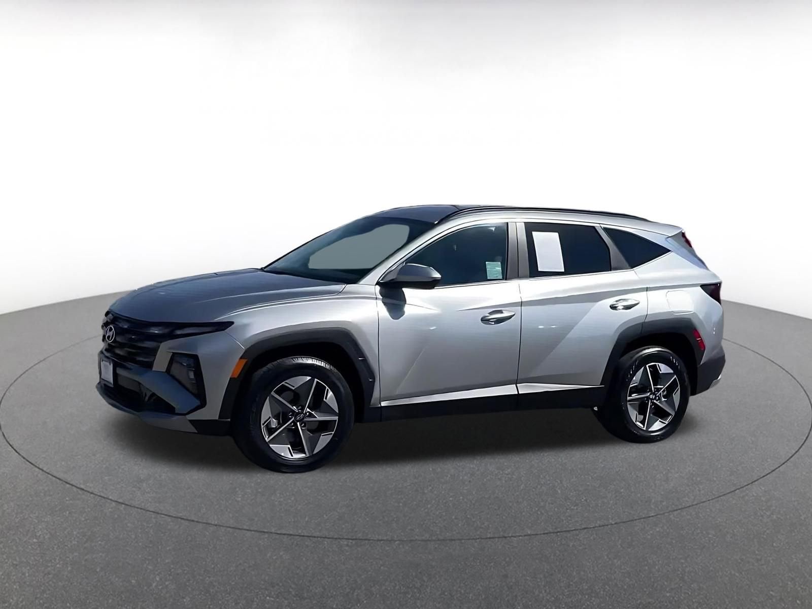 Thumbnail: 2025 Hyundai Tucson - 8