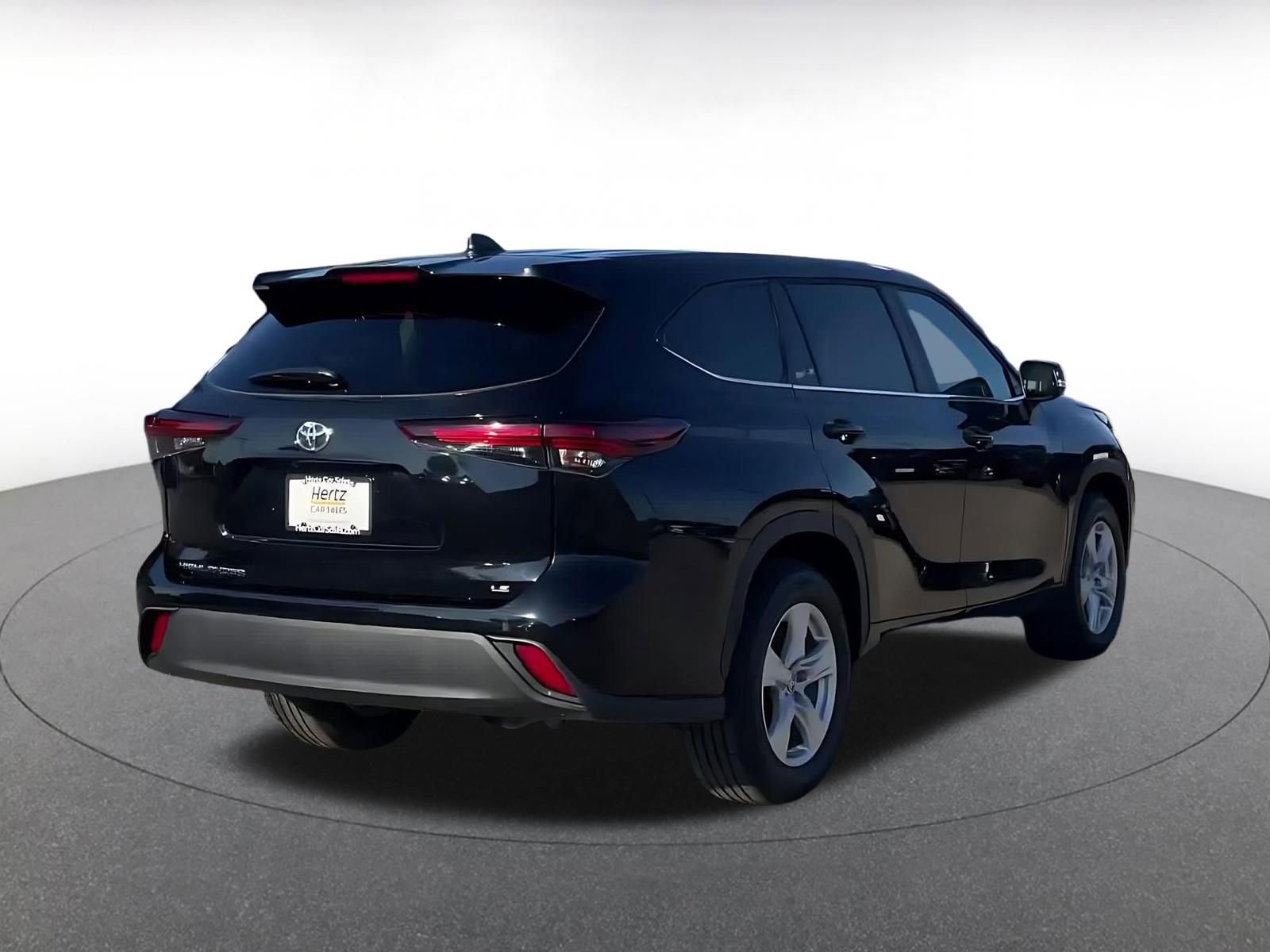 Thumbnail: 2025 Toyota Highlander - 14