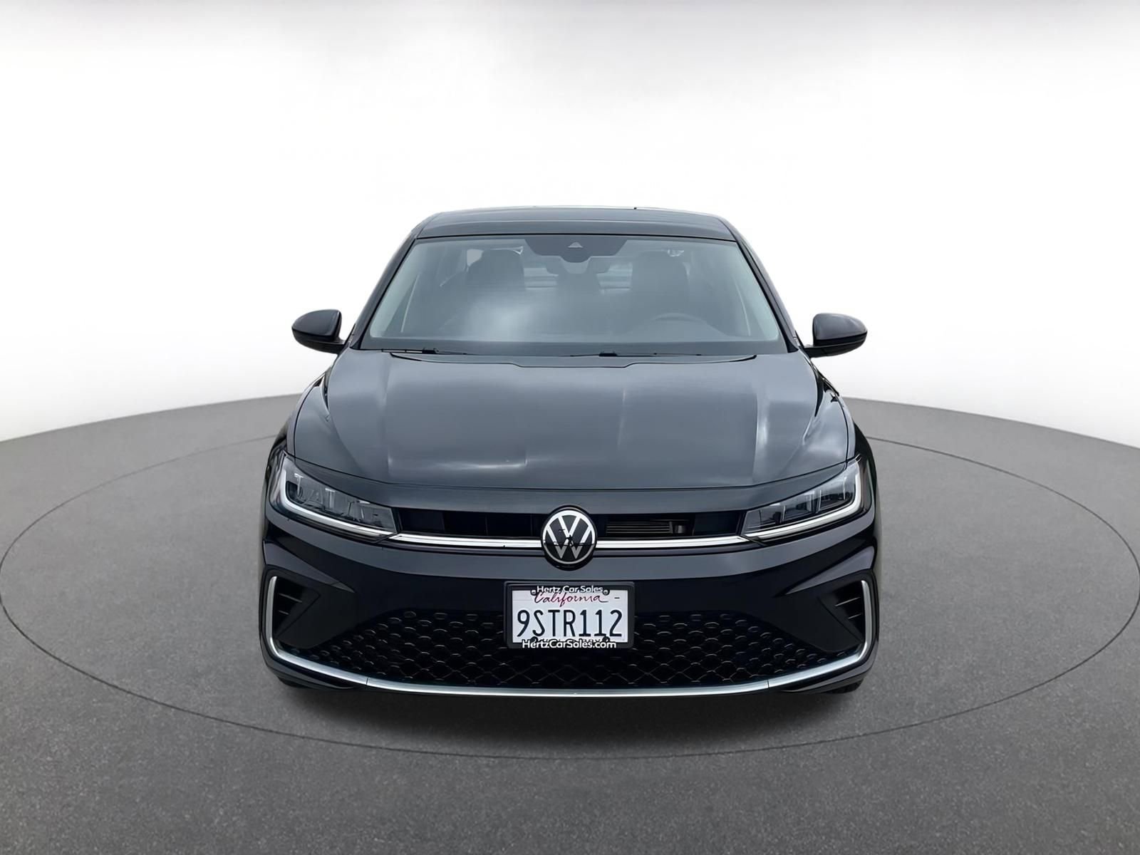 Thumbnail: 2025 Volkswagen Jetta - 4