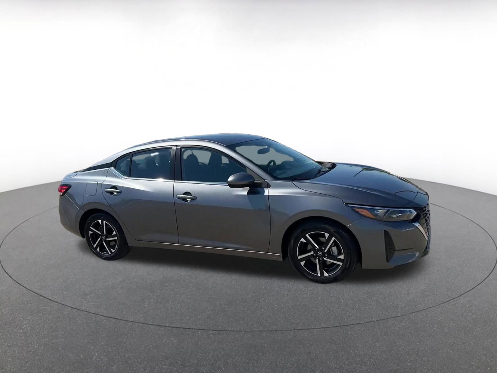 Thumbnail: 2025 Nissan Sentra - 2