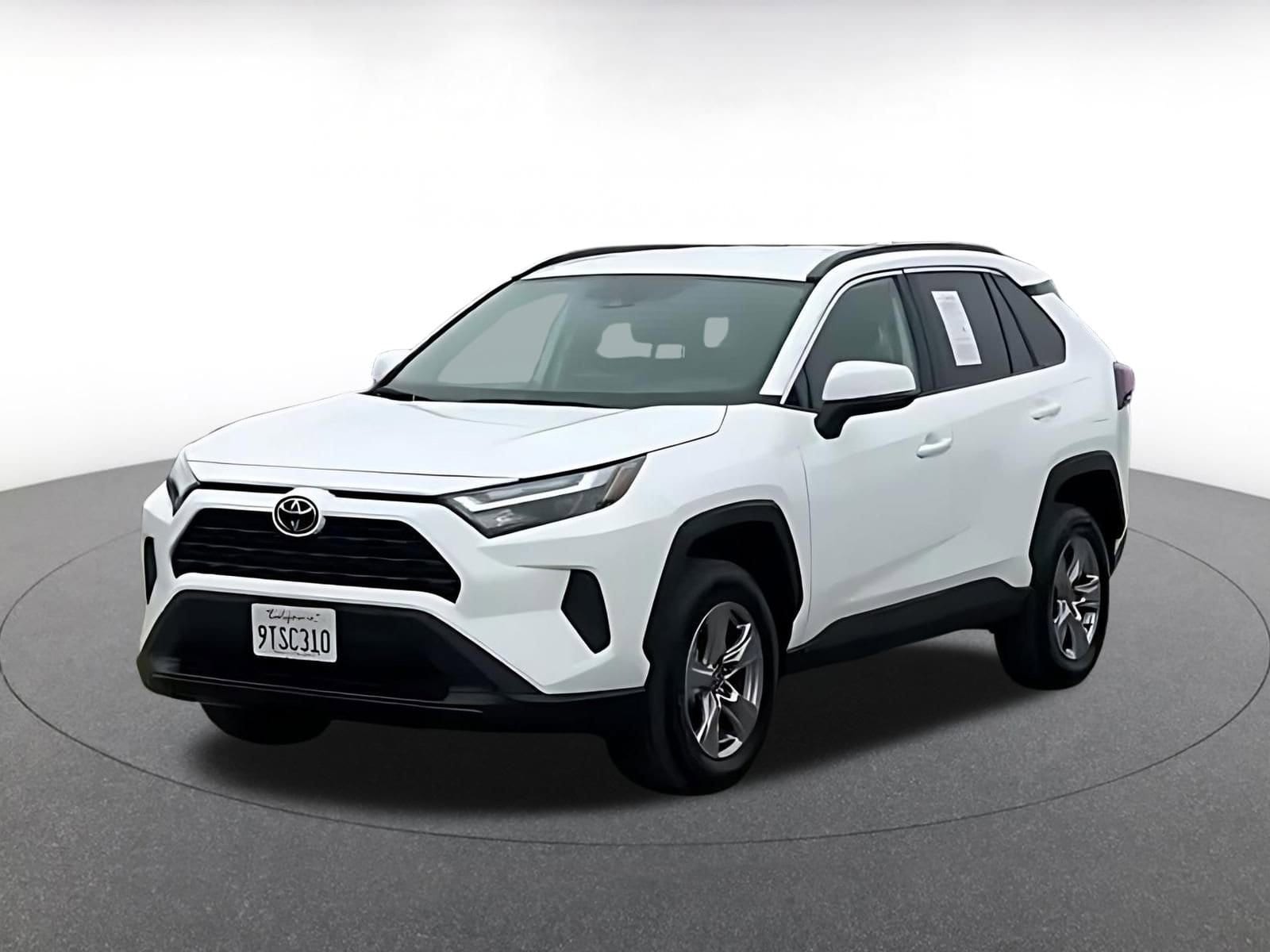 Thumbnail: 2025 Toyota RAV4 - 7