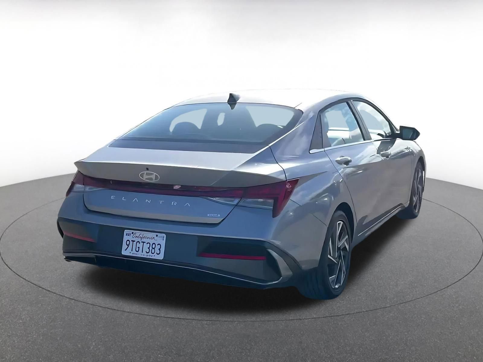 Thumbnail: 2025 Hyundai Elantra - 14