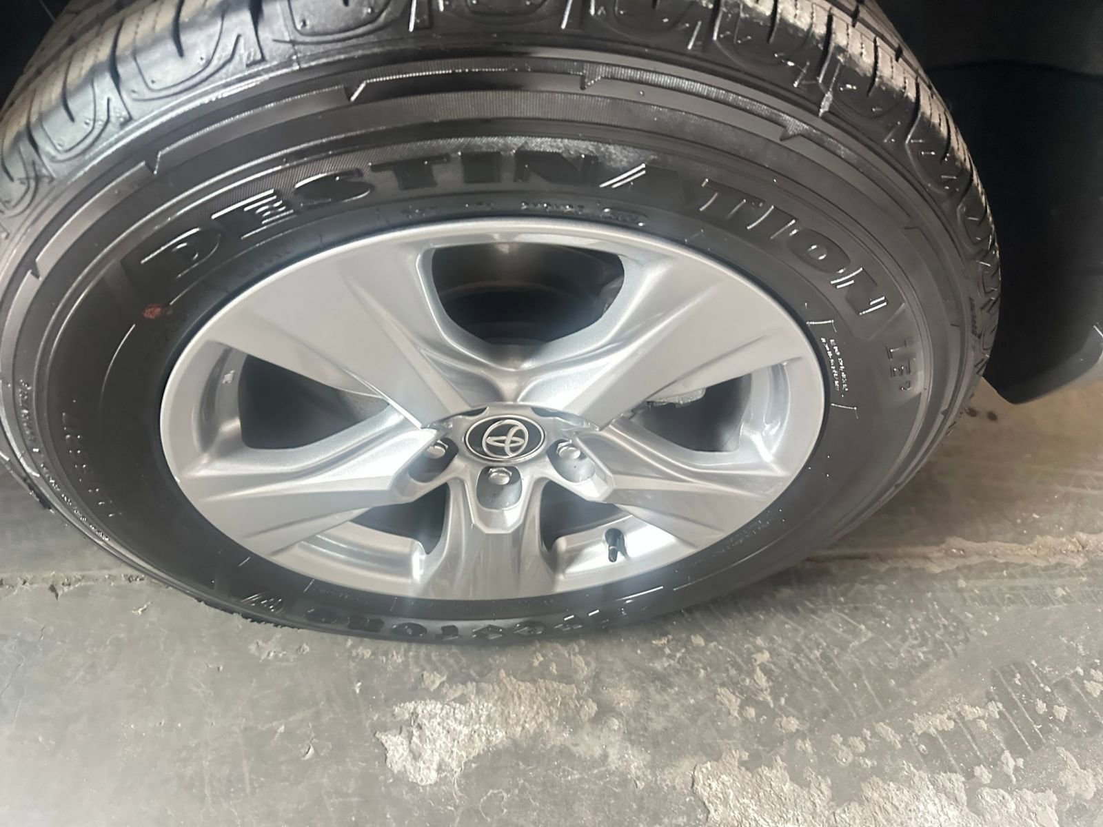 Thumbnail: 2025 Toyota RAV4 - 30