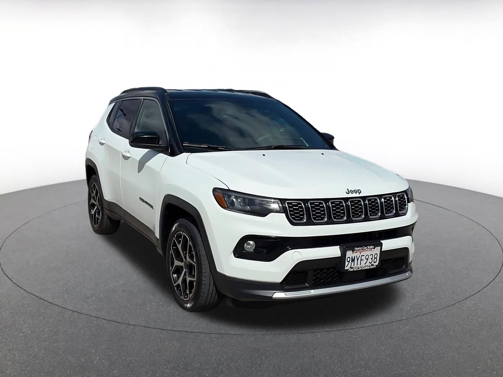 Thumbnail: 2025 Jeep Compass - 3