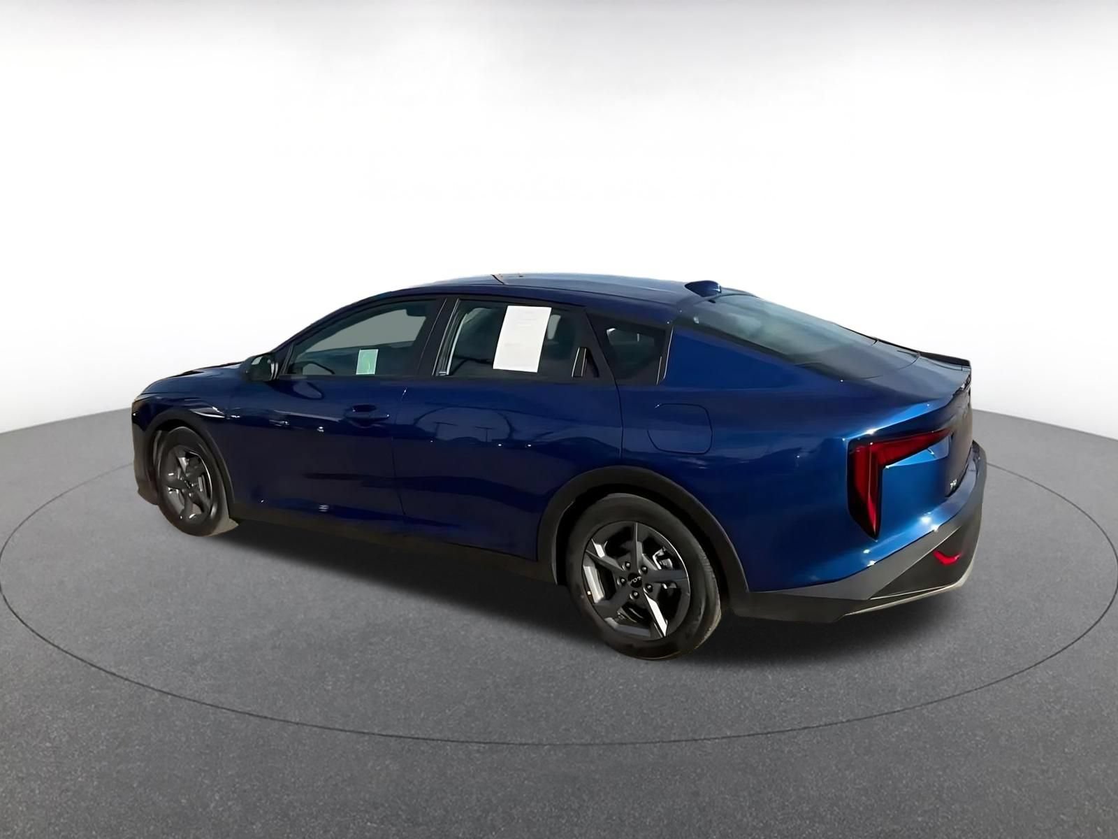 Thumbnail: 2025 Kia K4 - 8