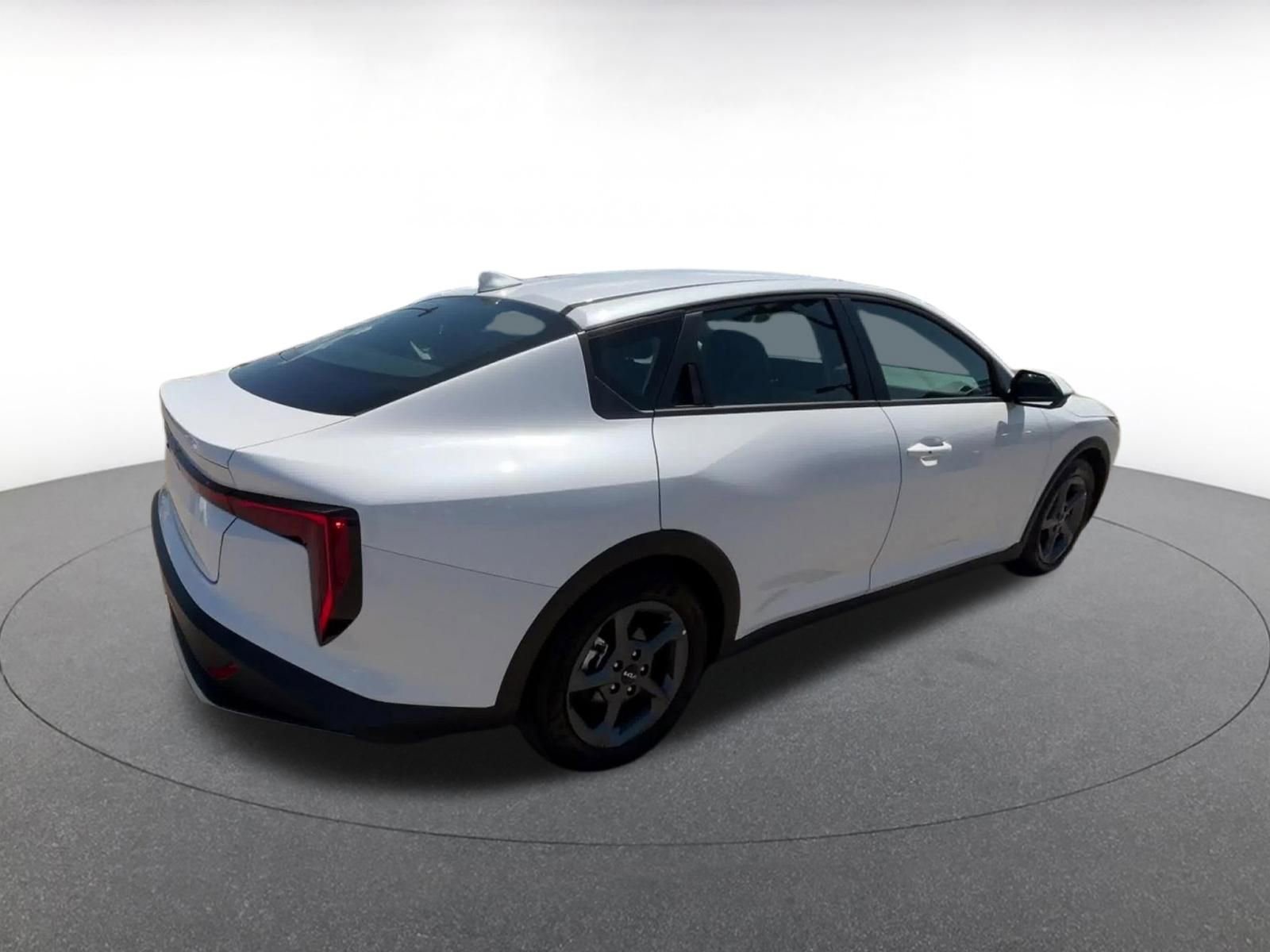 Thumbnail: 2025 Kia K4 - 14
