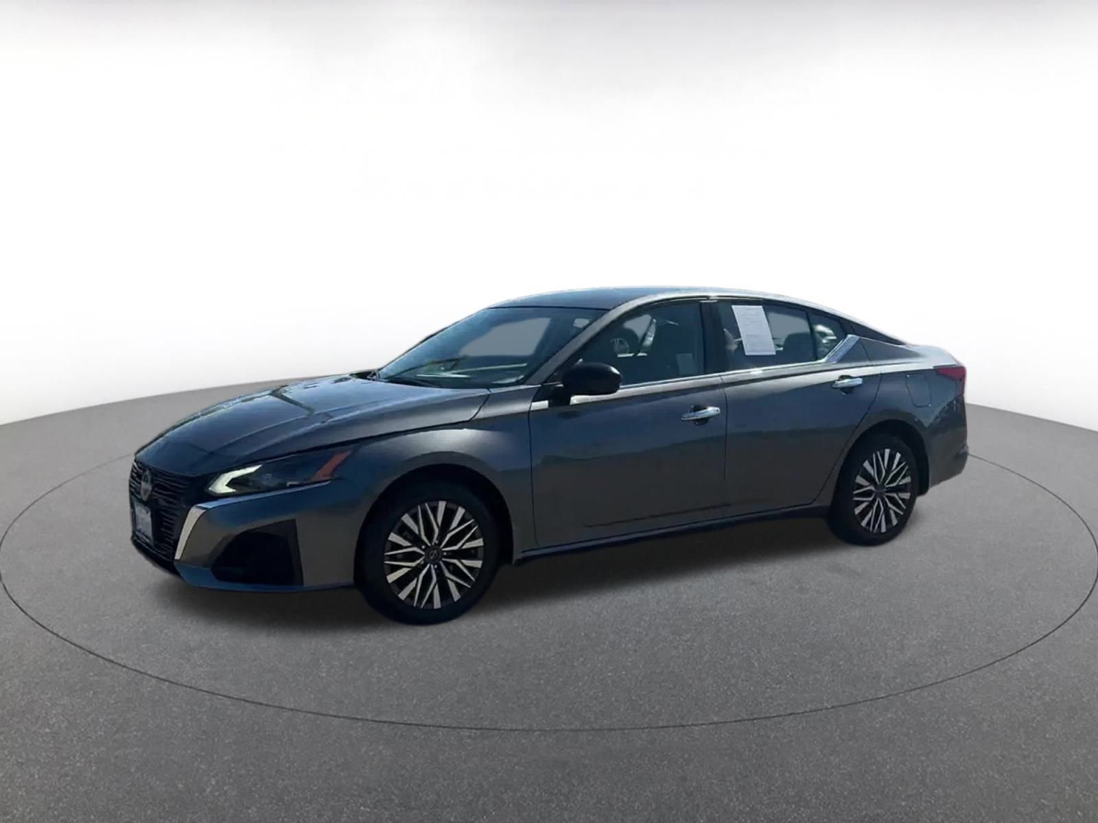 Thumbnail: 2024 Nissan Altima - 7