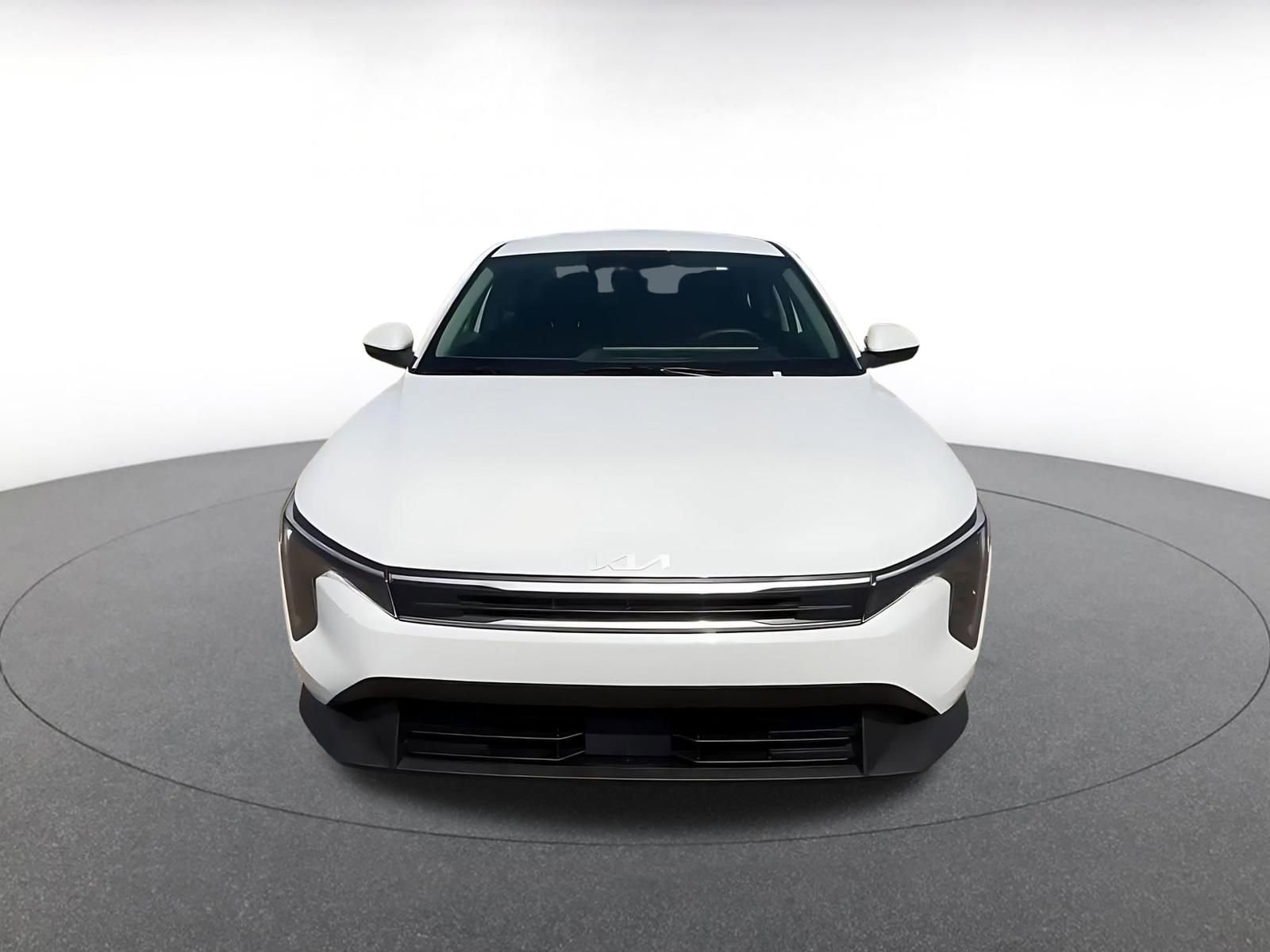 Thumbnail: 2025 Kia K4 - 4