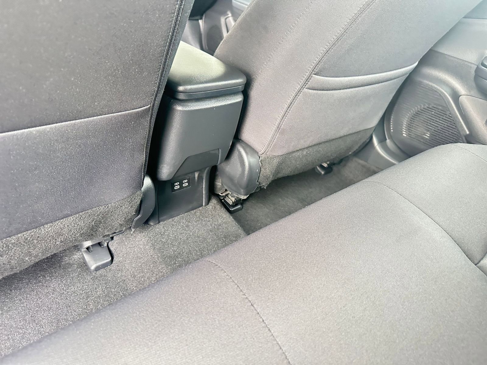 Thumbnail: 2025 Toyota Prius - 24