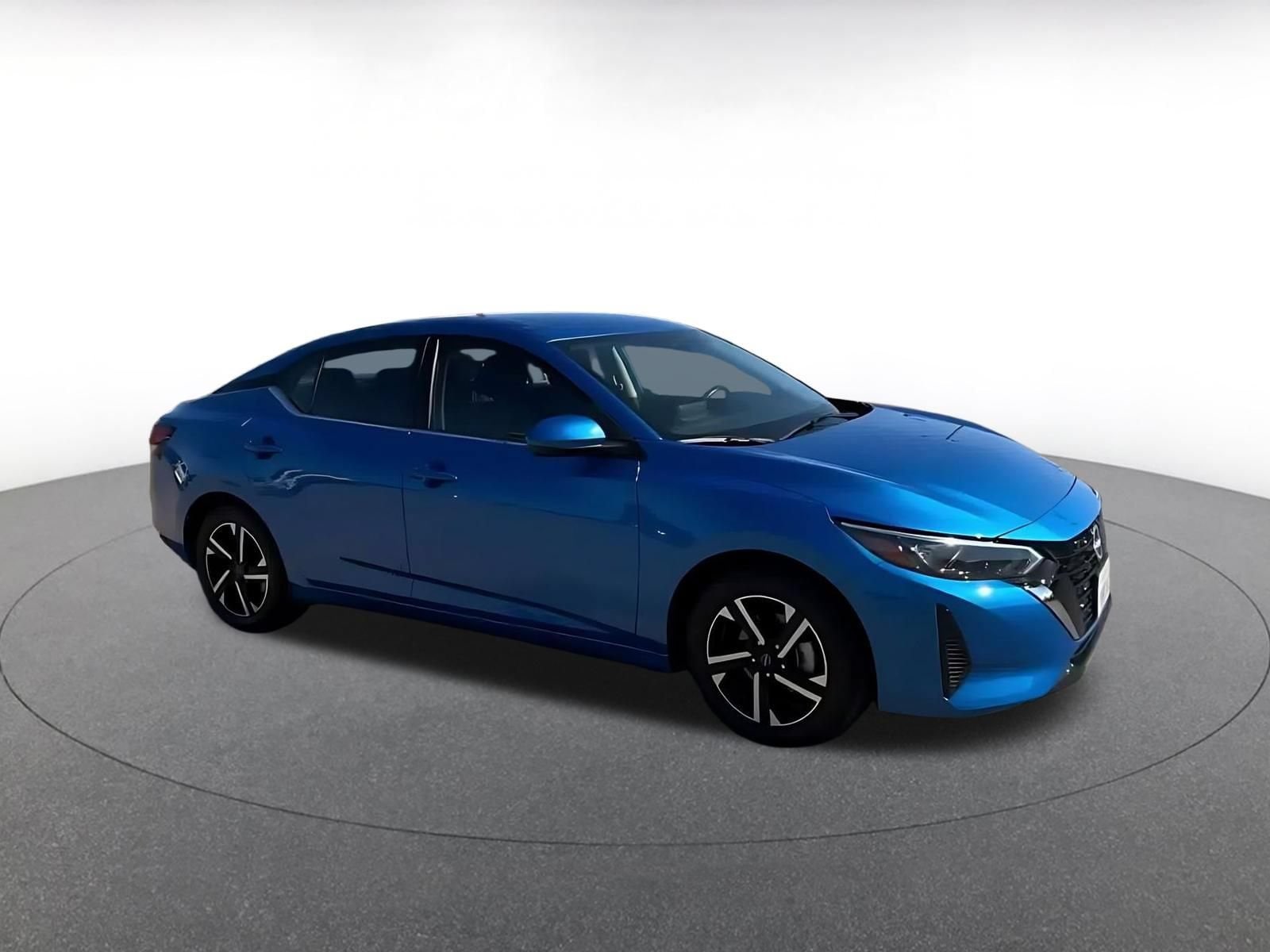 Thumbnail: 2025 Nissan Sentra - 2