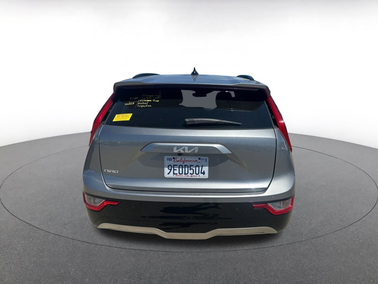 Thumbnail: 2023 Kia Niro - 5