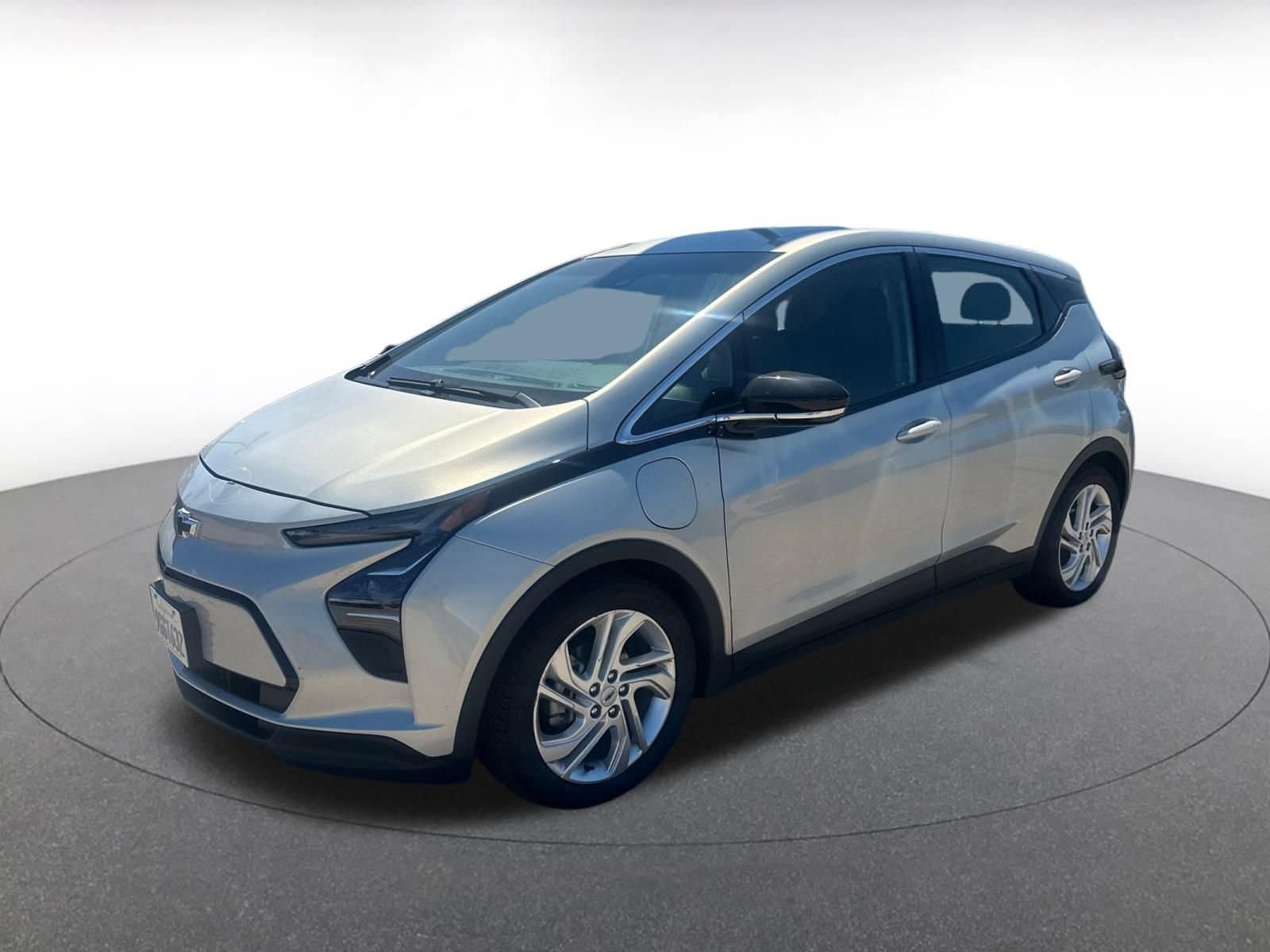 Thumbnail: 2023 Chevrolet Bolt EV - 3